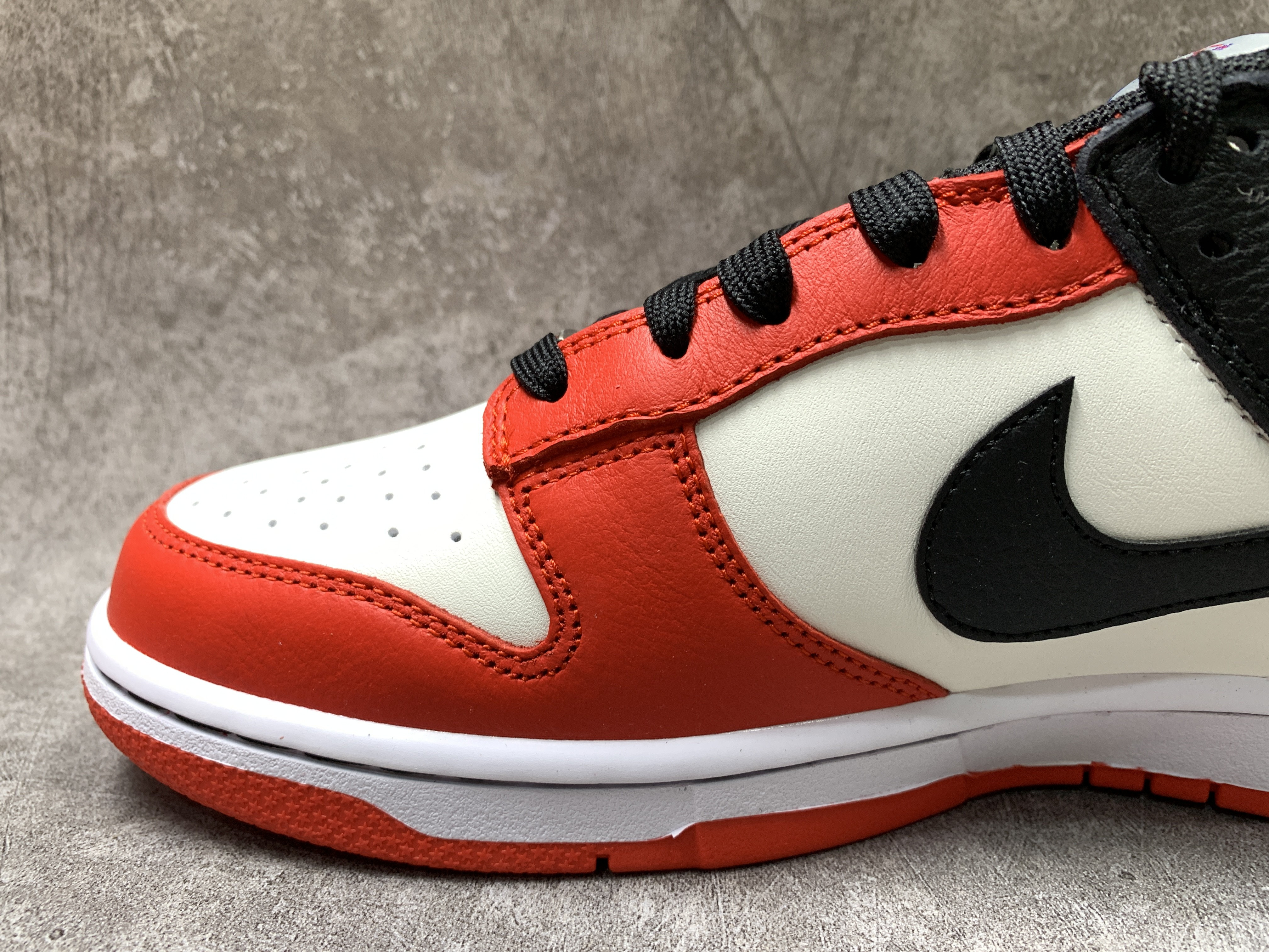 Nike Dunk Low EMB NBA 75th Anniversary