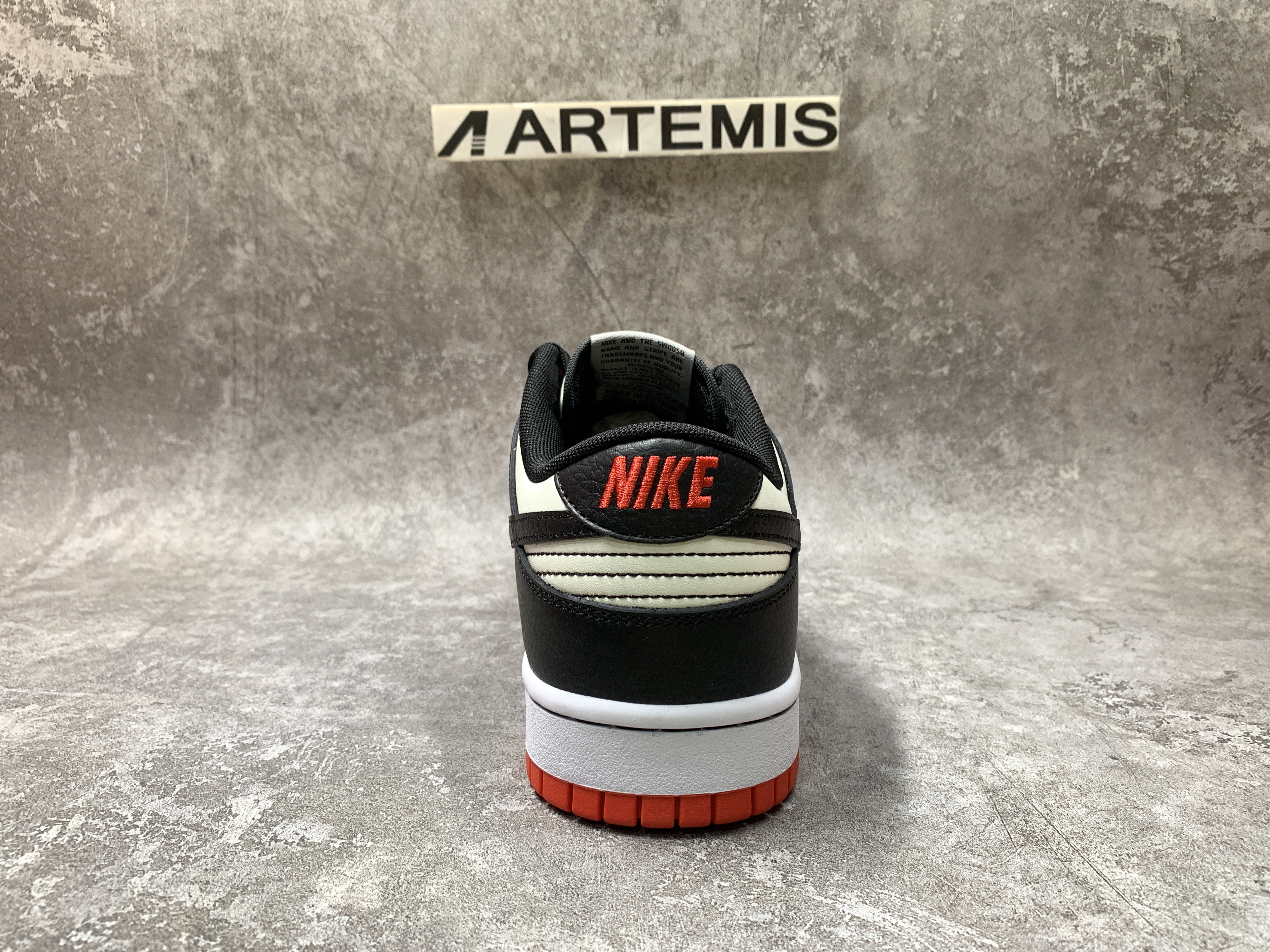 Nike Dunk Low EMB NBA 75th Anniversary