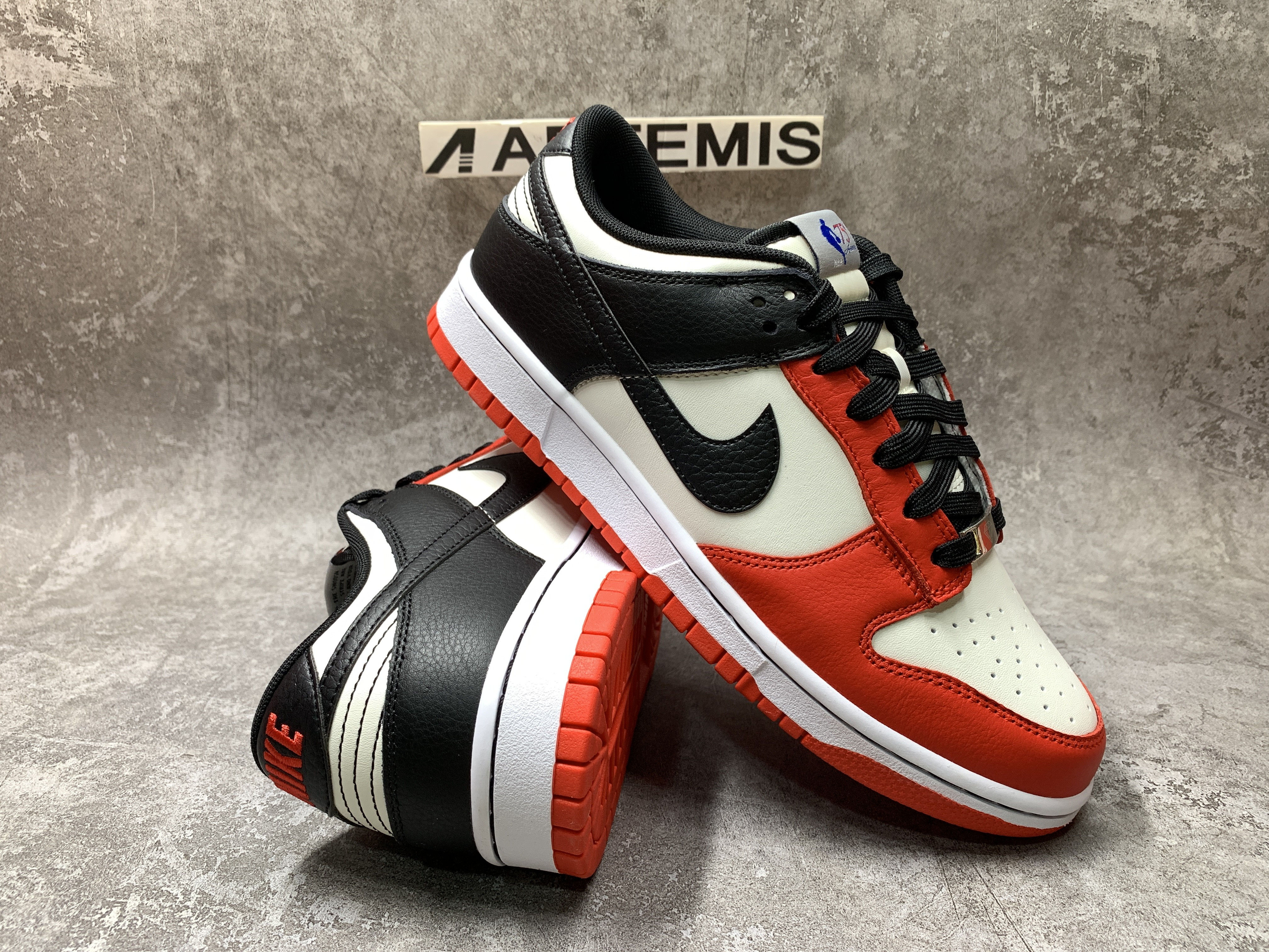 Nike Dunk Low EMB NBA 75th Anniversary