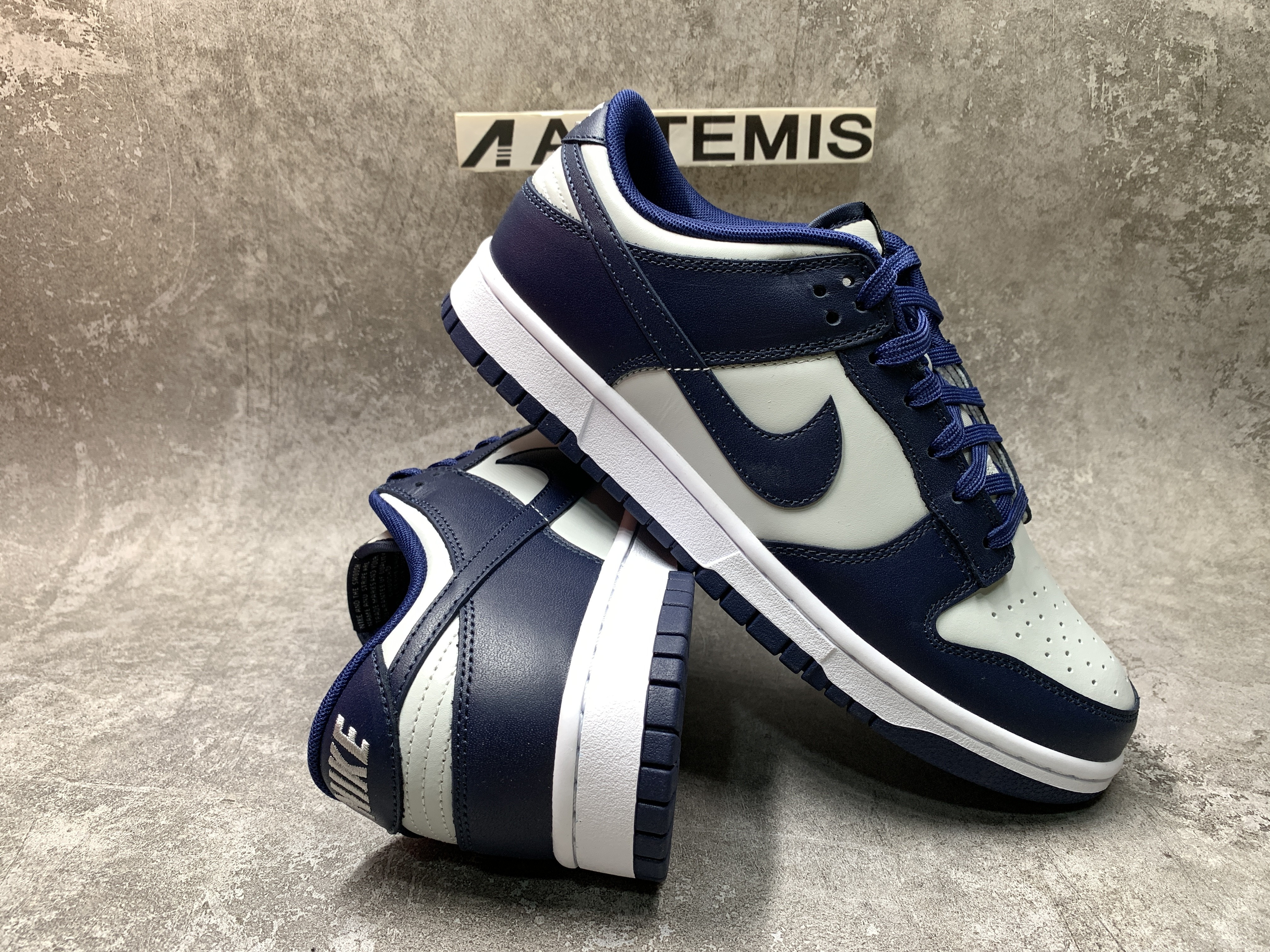 Nike Dunk Low Georgetown