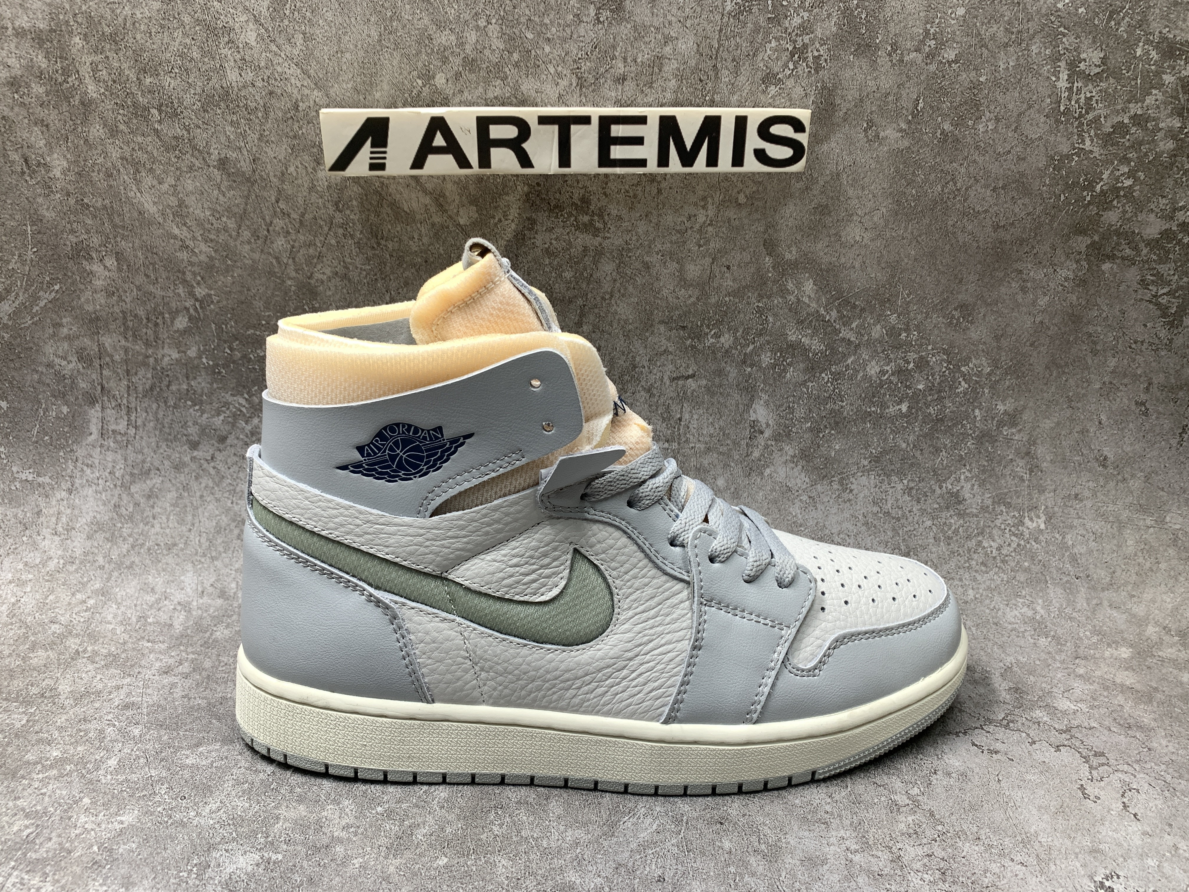Air Jordan 1 High Zoom CMFT London