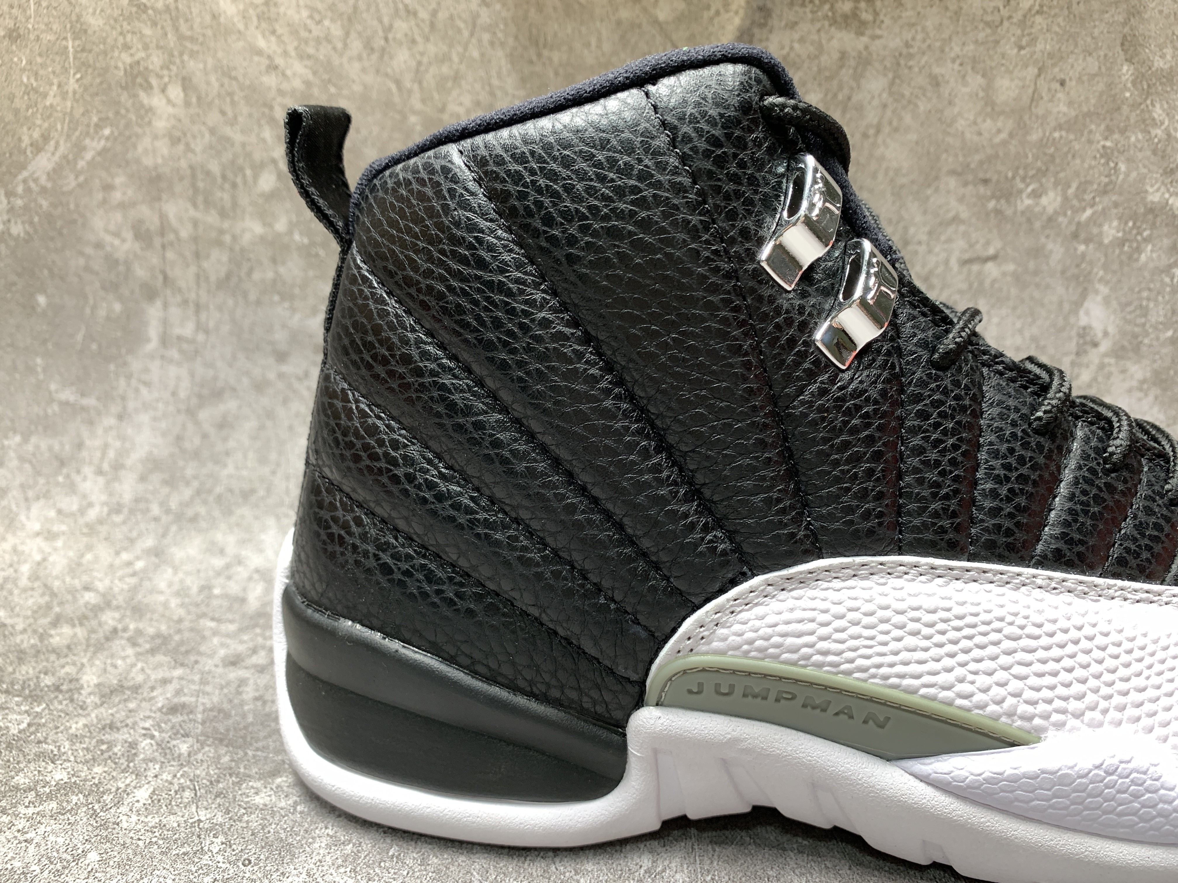 Air Jordan 12 Retro Playoff 2012