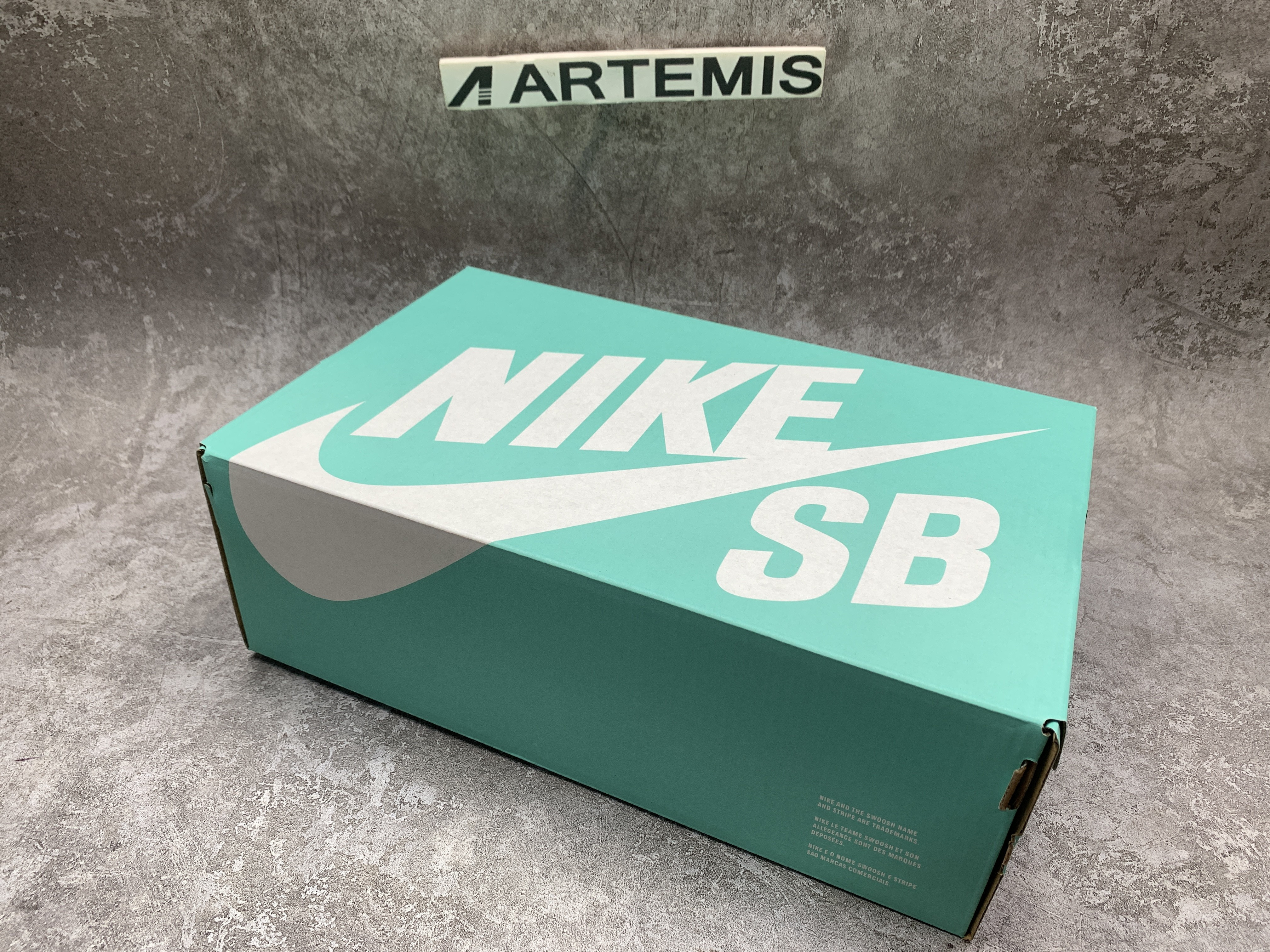 Nike Dunk Low Triple White x Dover Street Market