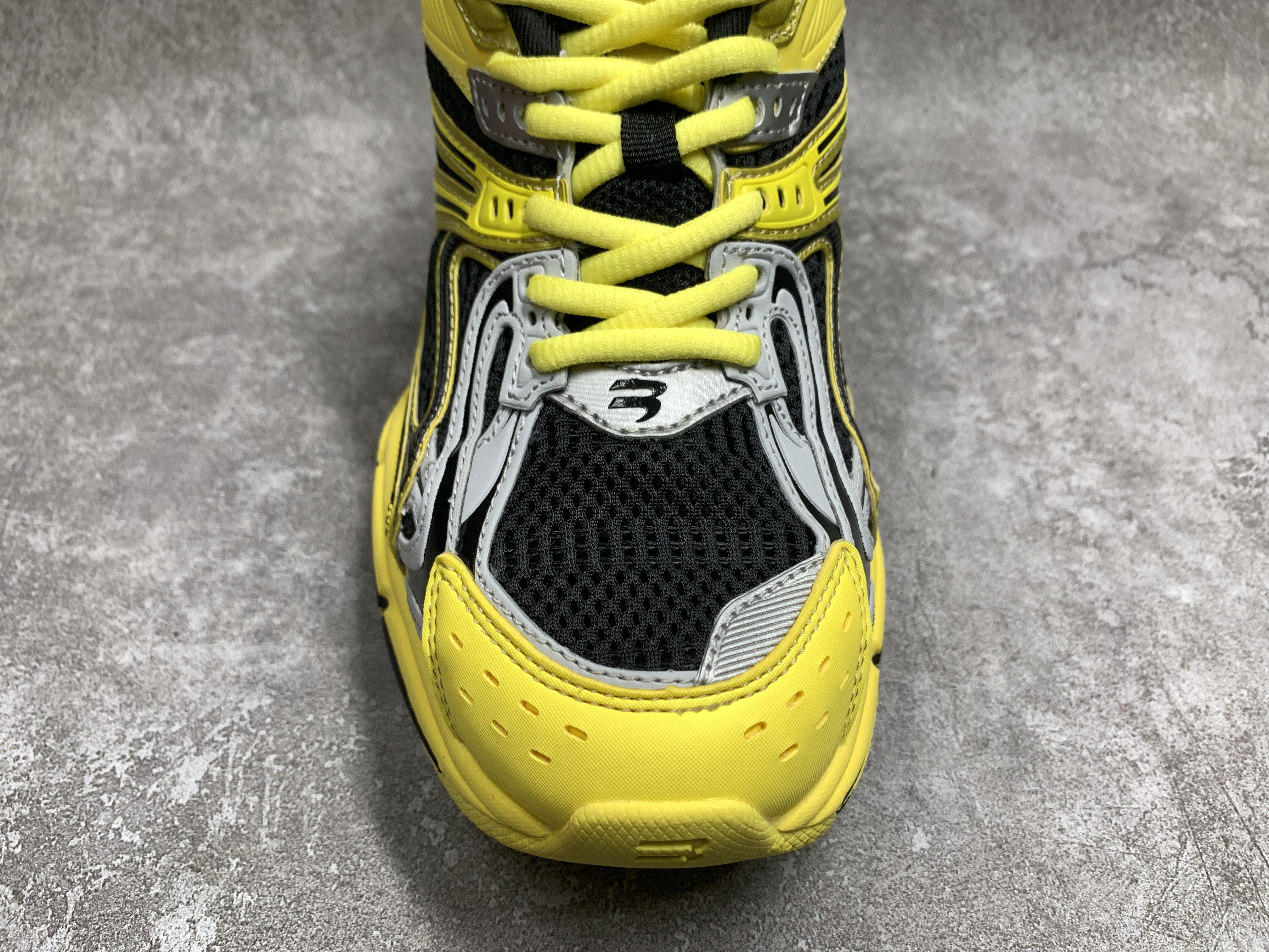 Balenciga X-Pander Yellow