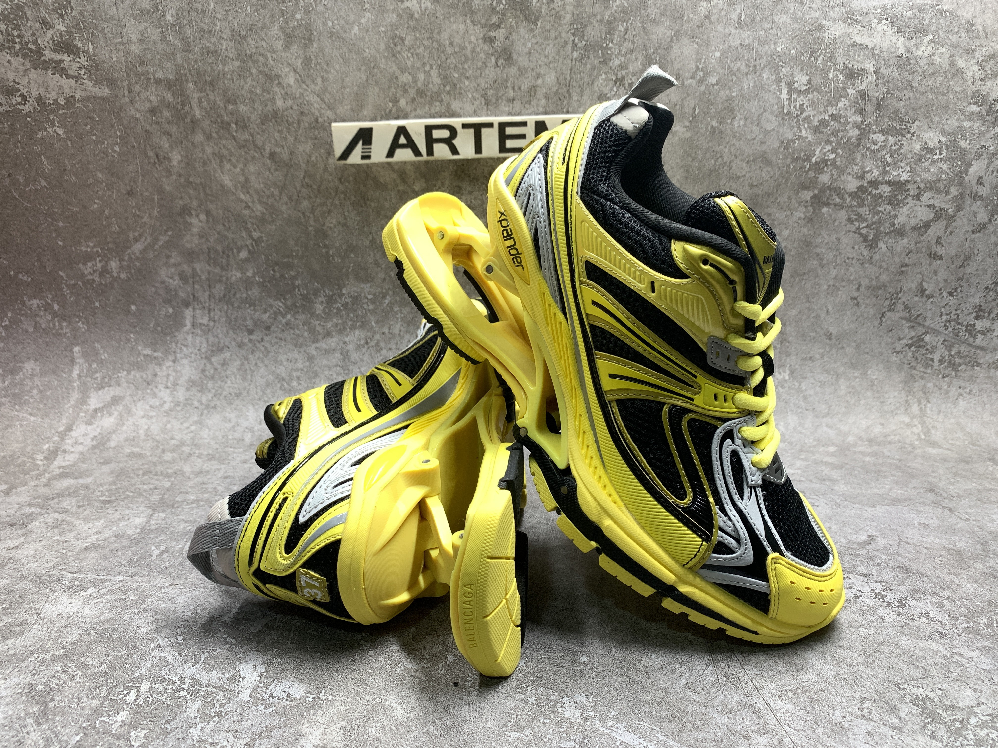 Balenciga X-Pander Yellow