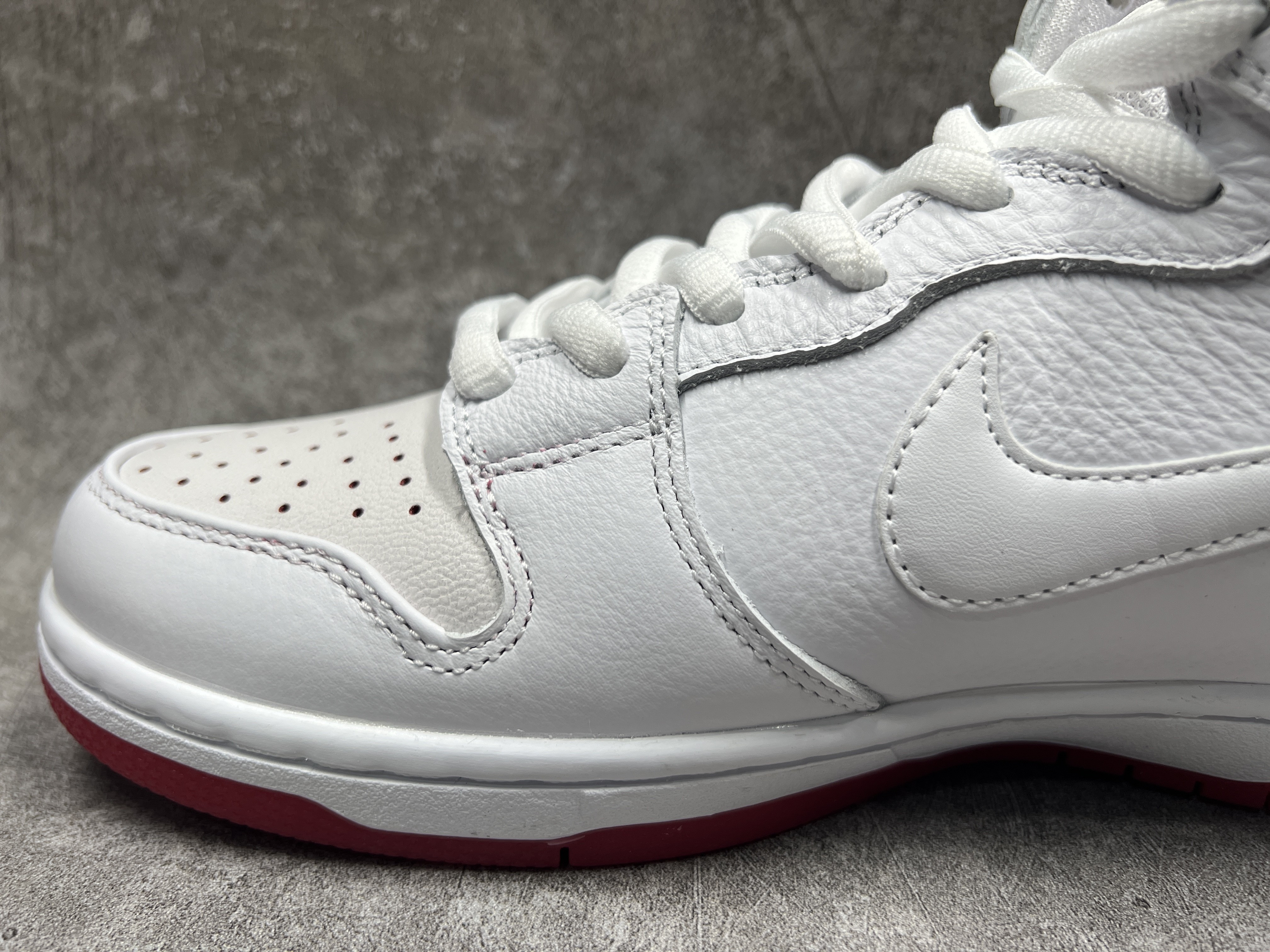Nike SB Dunk High Kevin Bradley