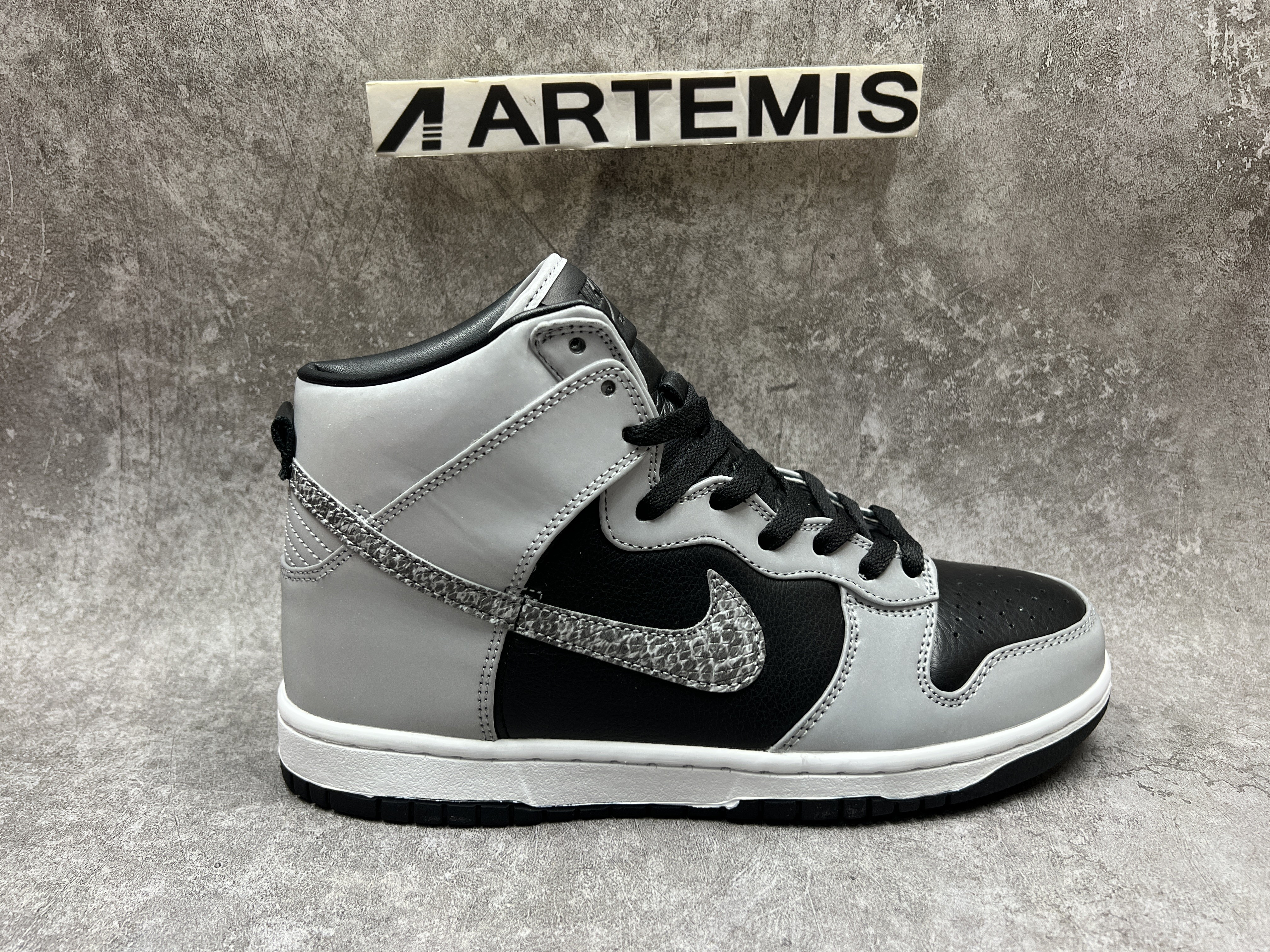 Nike Dunk High Cocoa Snake