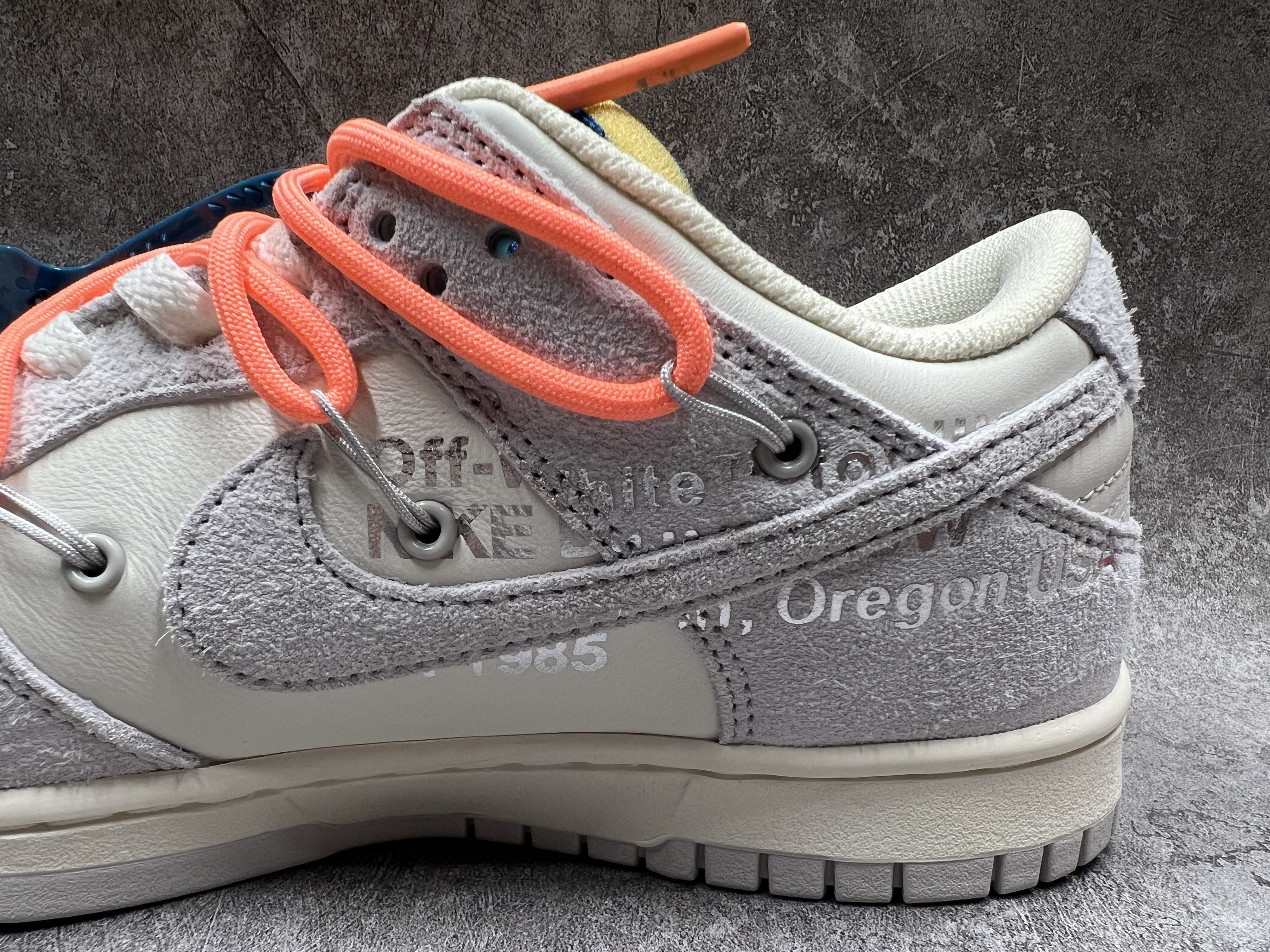 Nike Dunk Low Off-White Lot 19