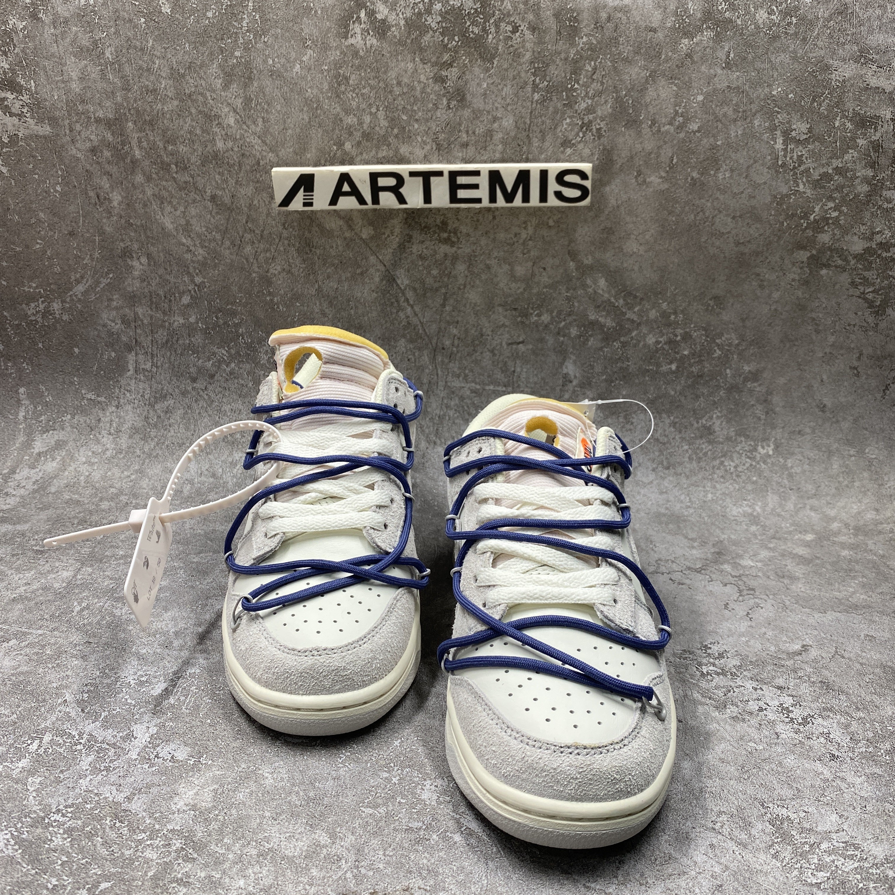 Nike Dunk Low Off-White Lot 18