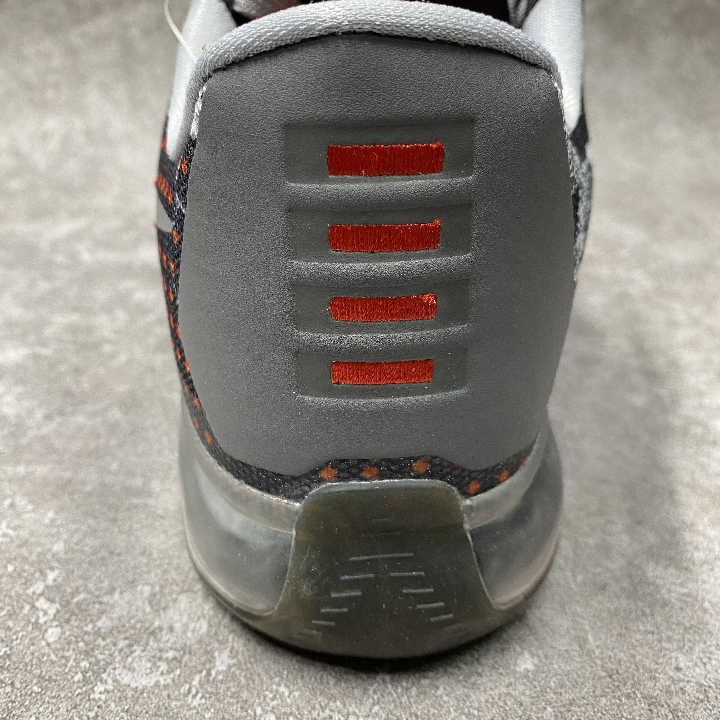 Nike Kobe 10 Pain