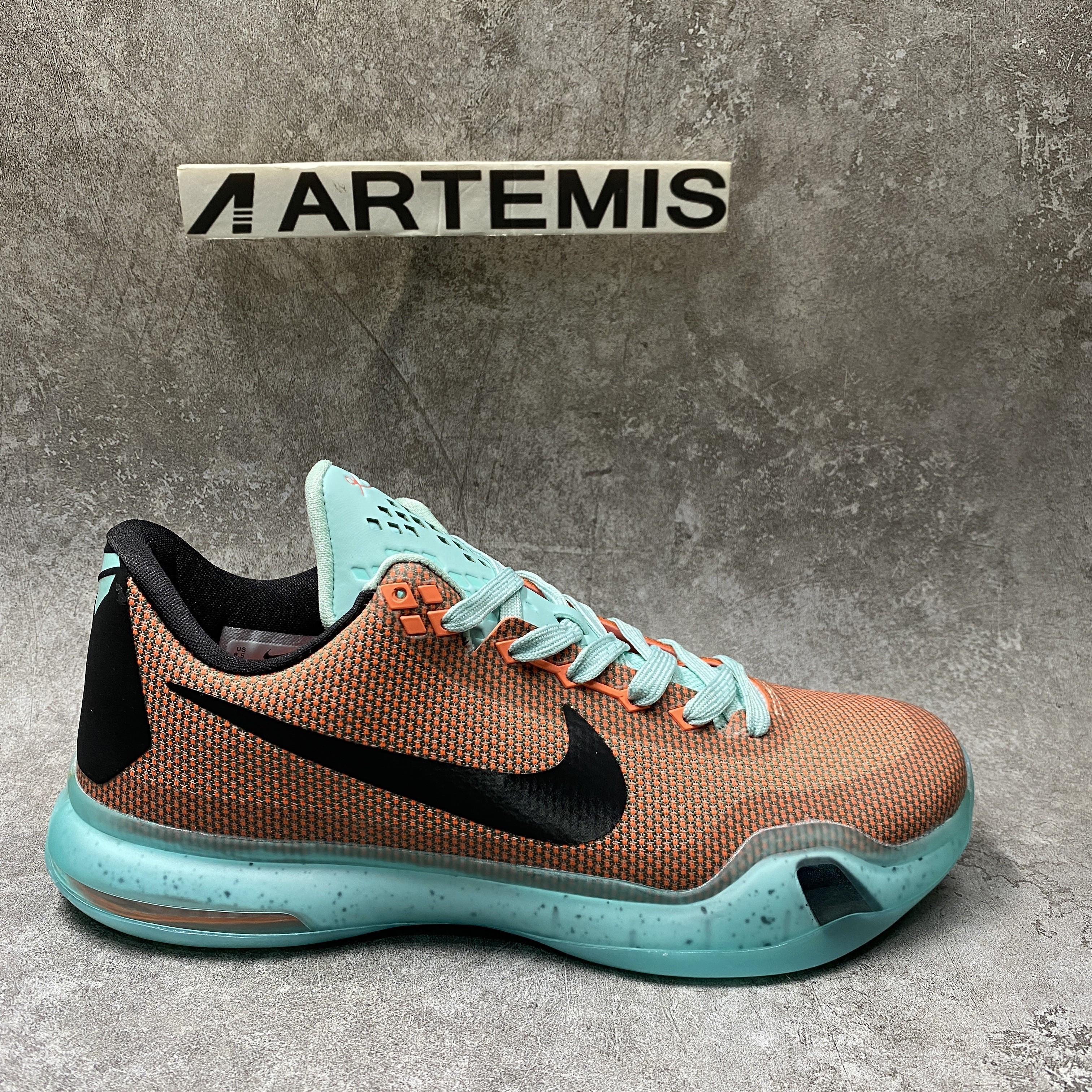 Nike Kobe 10 Easter
