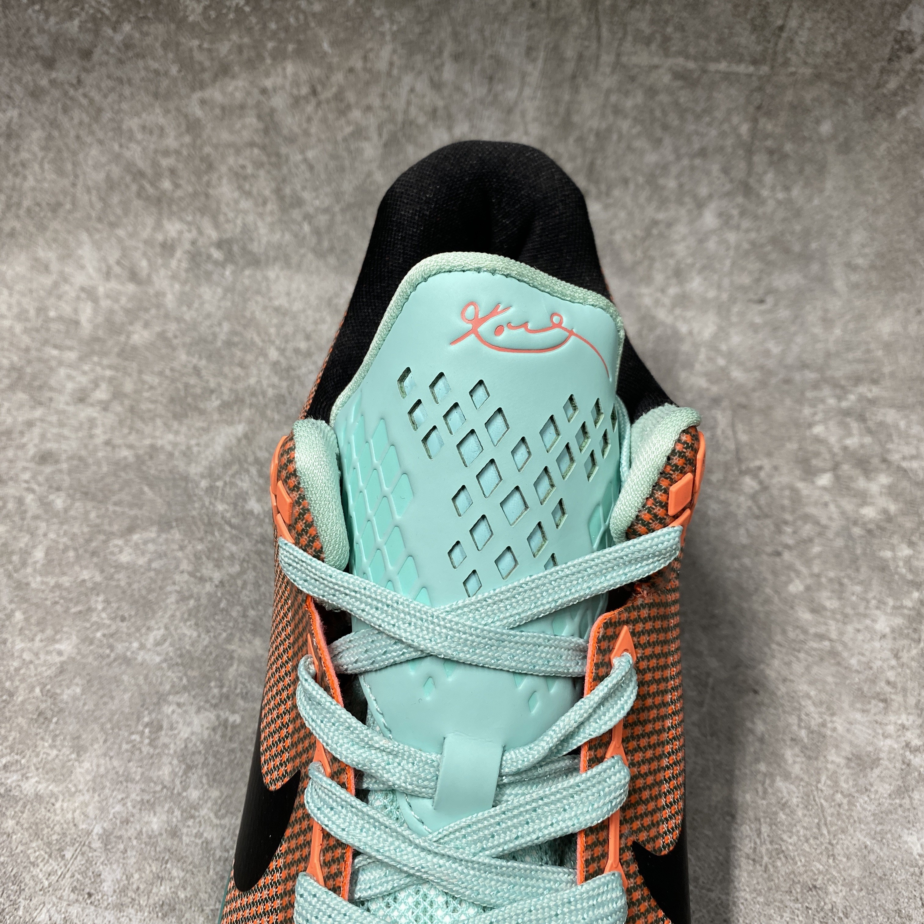 Nike Kobe 10 Easter