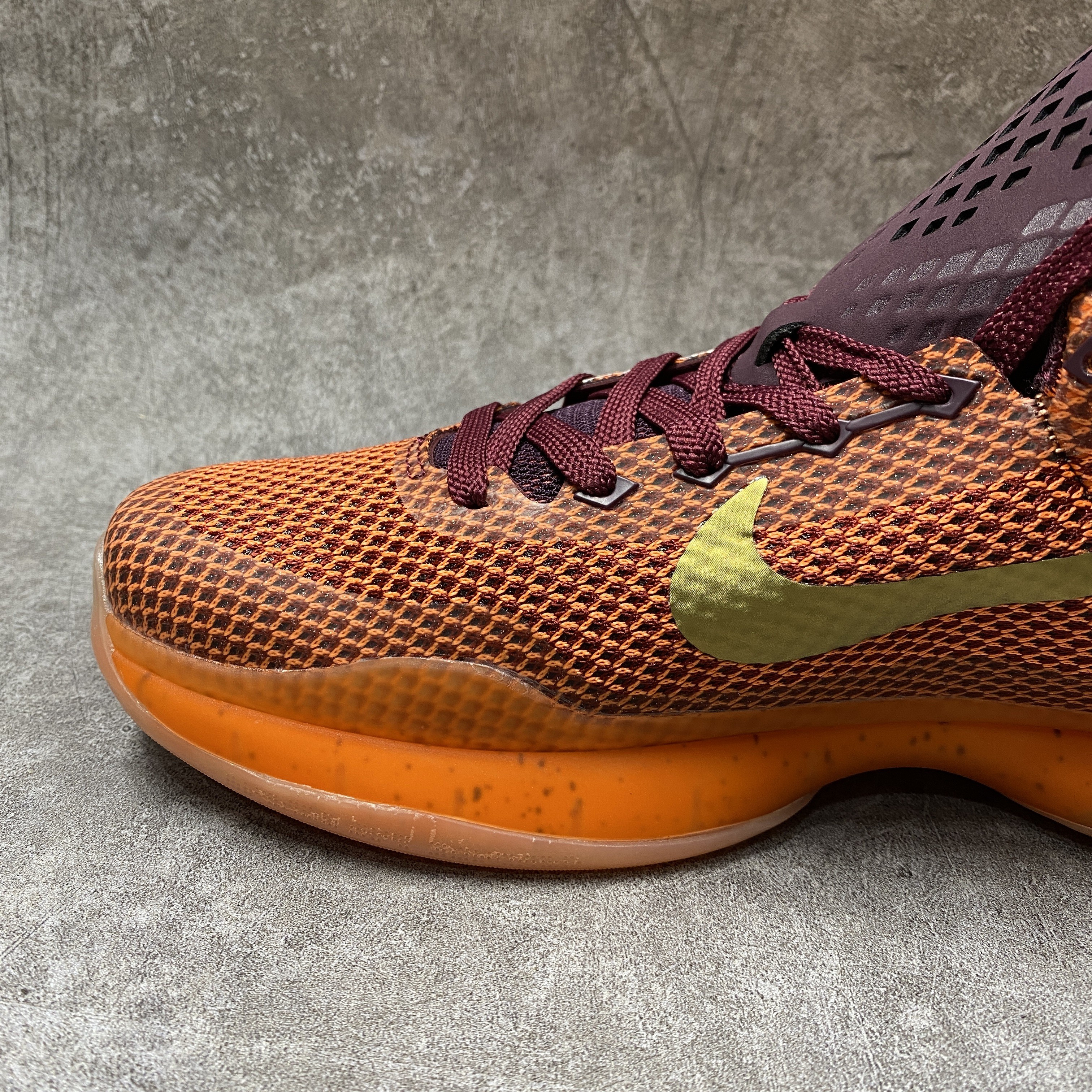 Nike Kobe 10 Silk Road