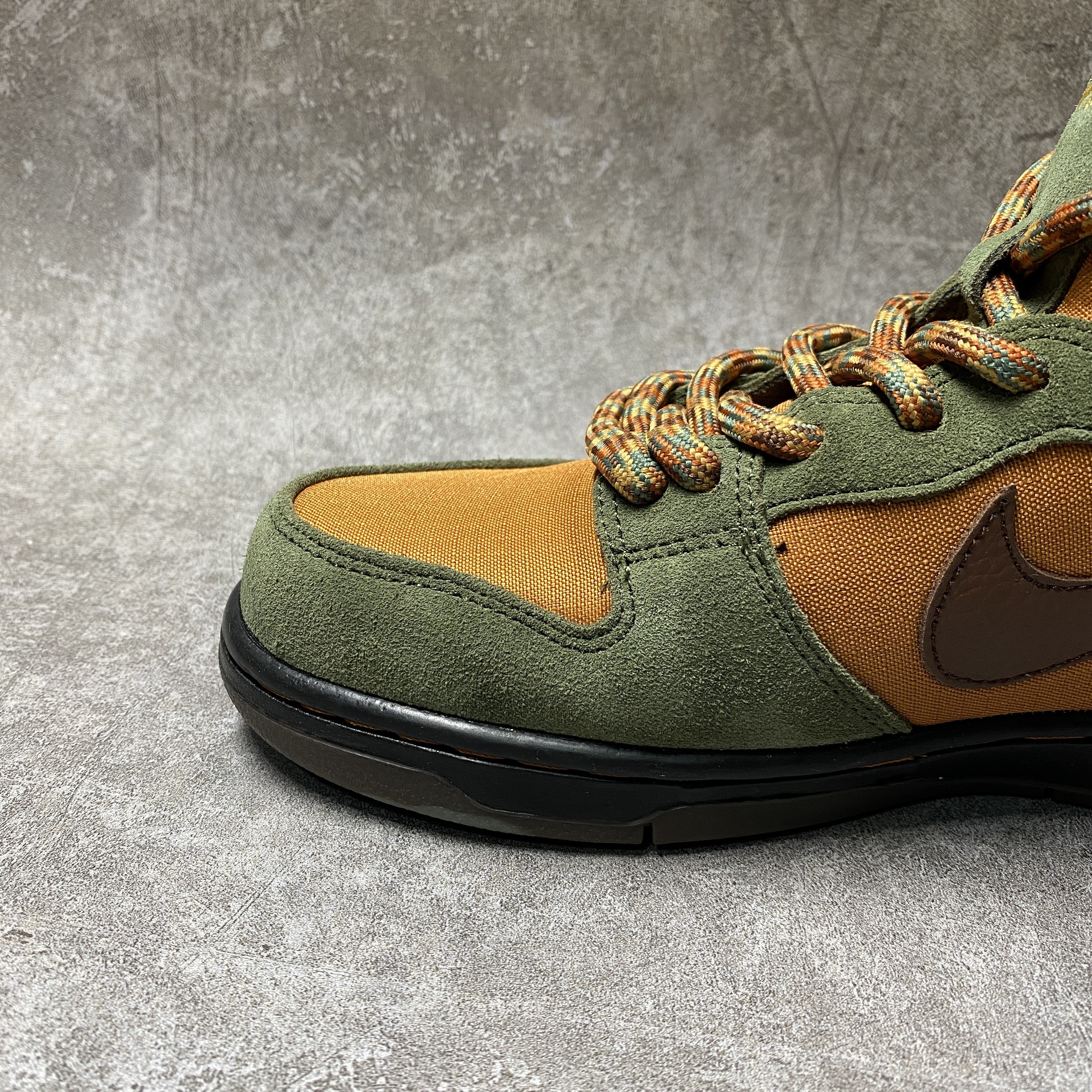 Pass-Port X Nike SB Dunk High Emerald Green Orange