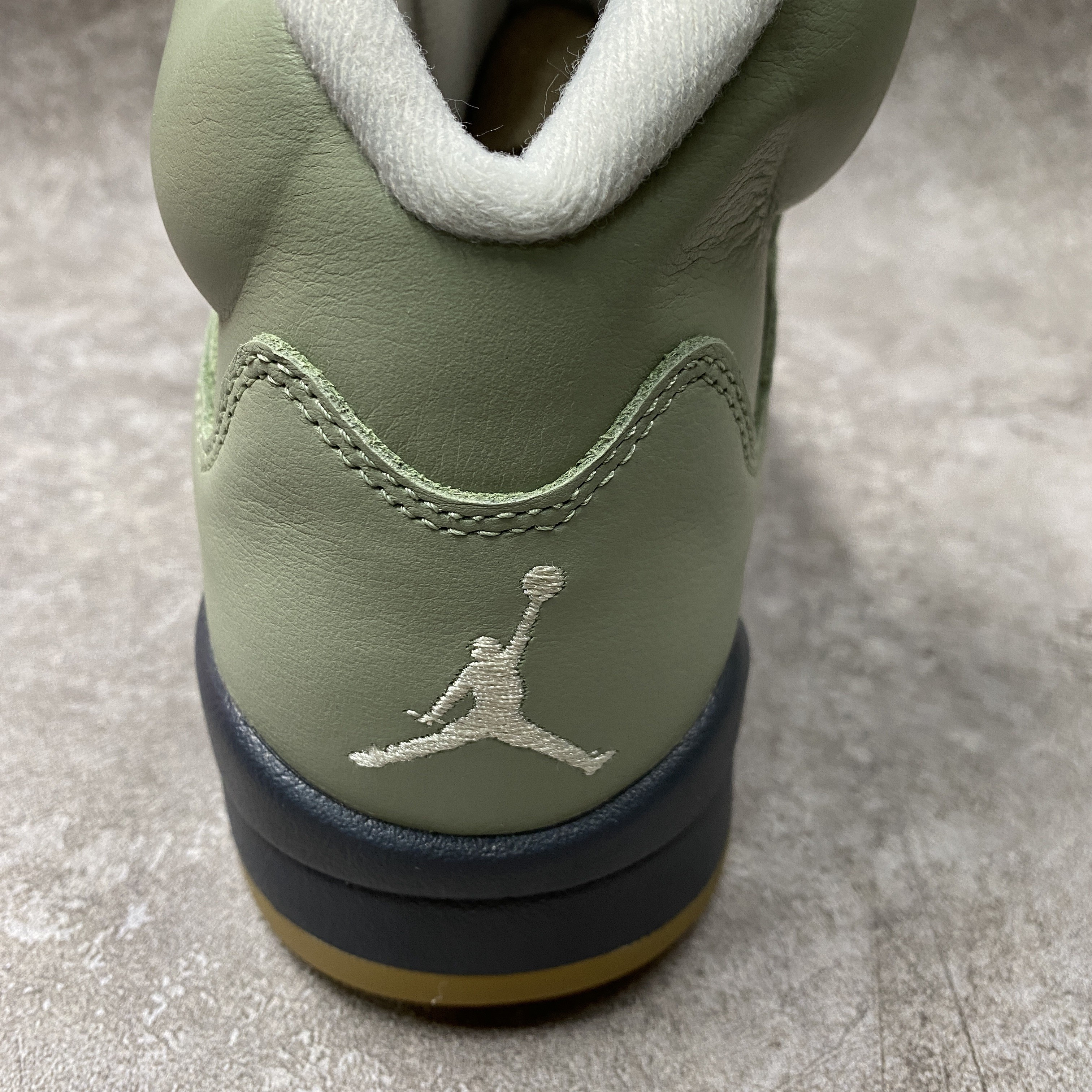 Air Jordan 5 Retro Jade Horizon