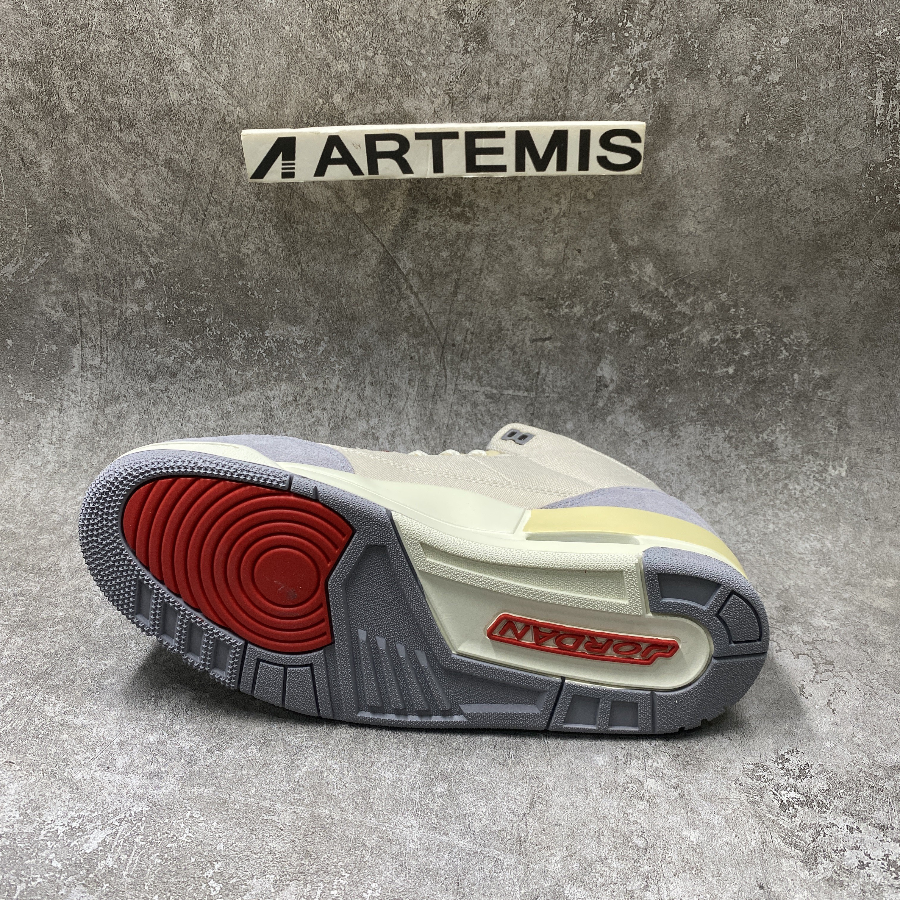Air Jordan 3 Retro Muslin