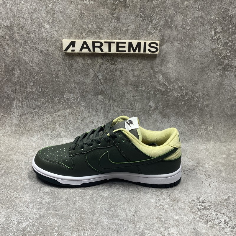 Nike Dunk Low Avocado