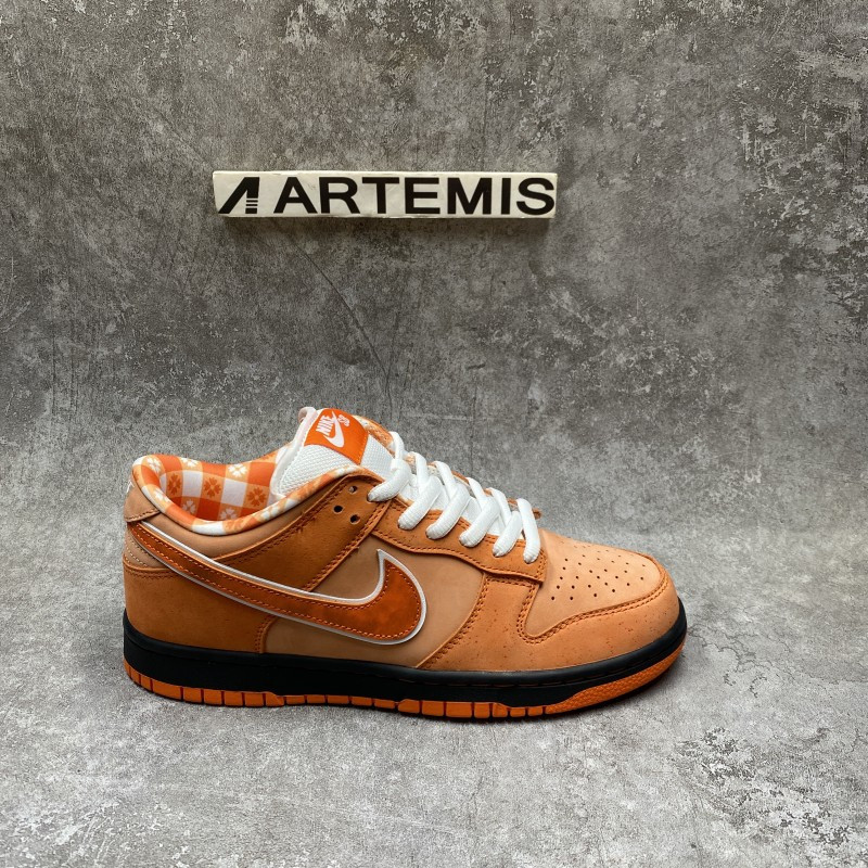 Nike SB Dunk Low Orange Lobster