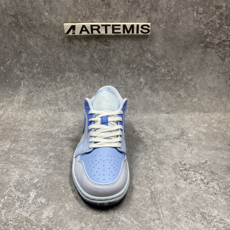Air Jordan 1 Low SE Mighty Swooshers