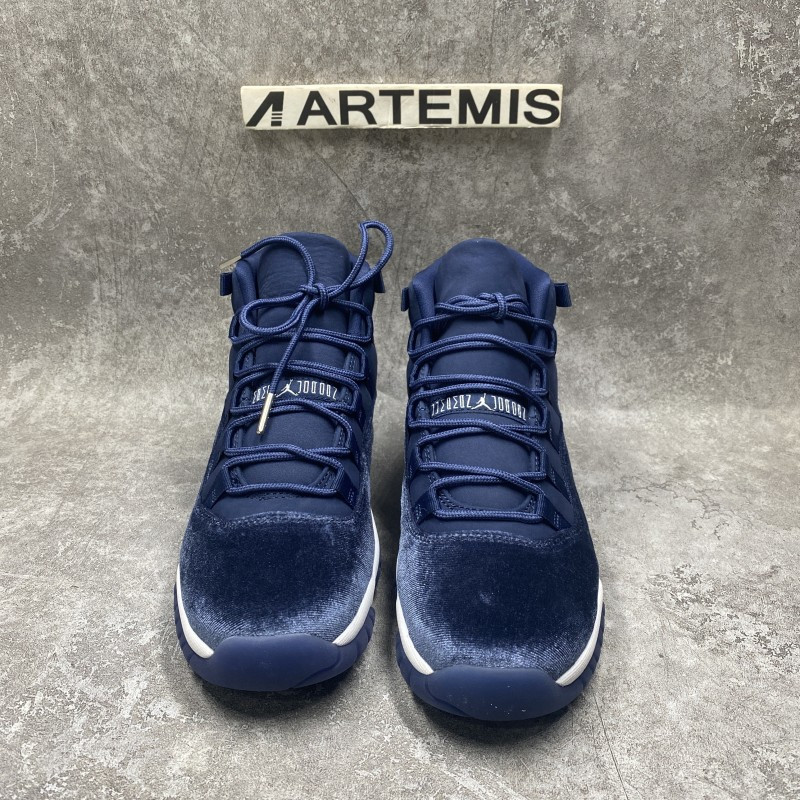 Air Jordan 11 Midnight Navy