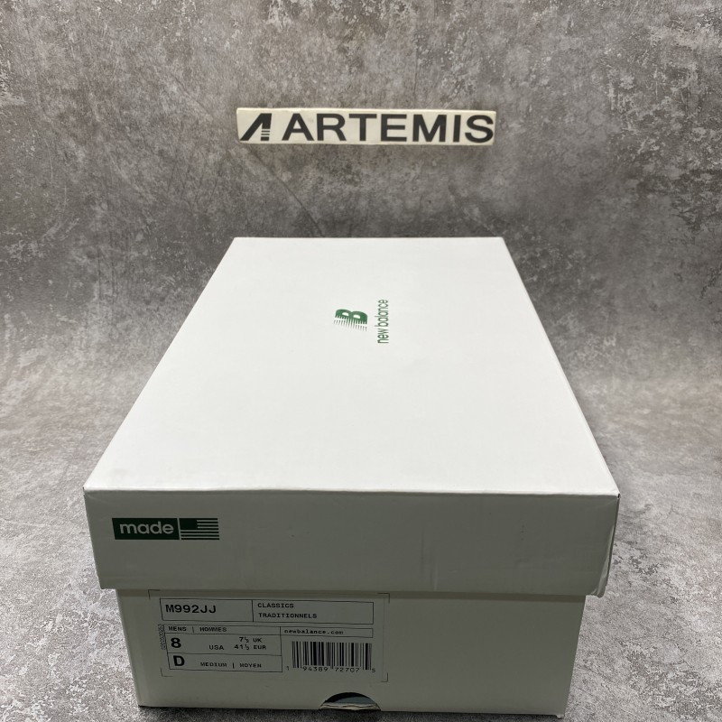 new Ba1an*e 992 jjjjound green
