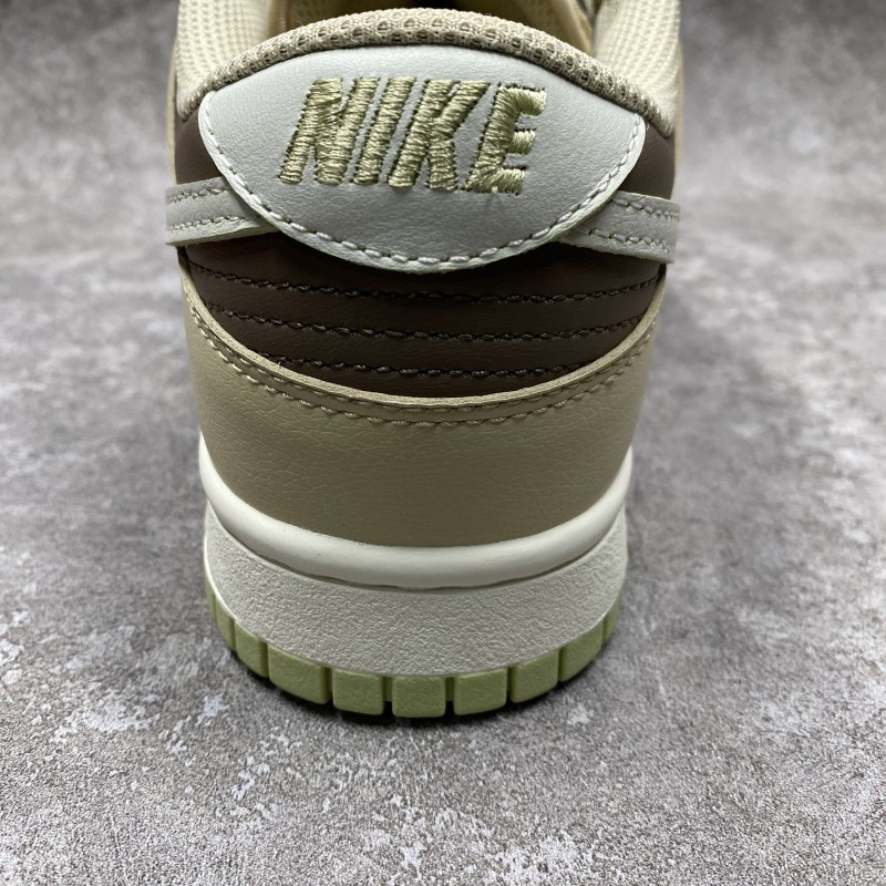 Nike Dunk Low Velcro Tongue