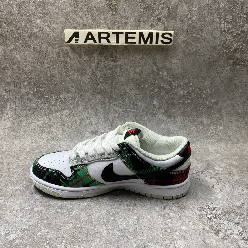 Nike Dunk Low Tartan Plaid
