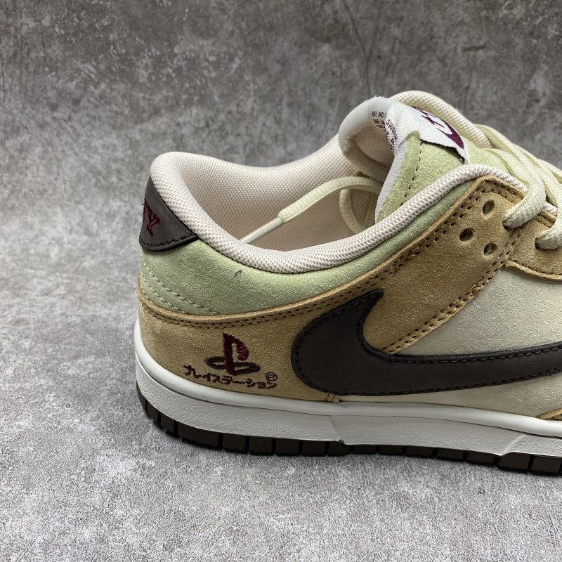 Nike Dunk SB Low Travis Scott x PlayStation