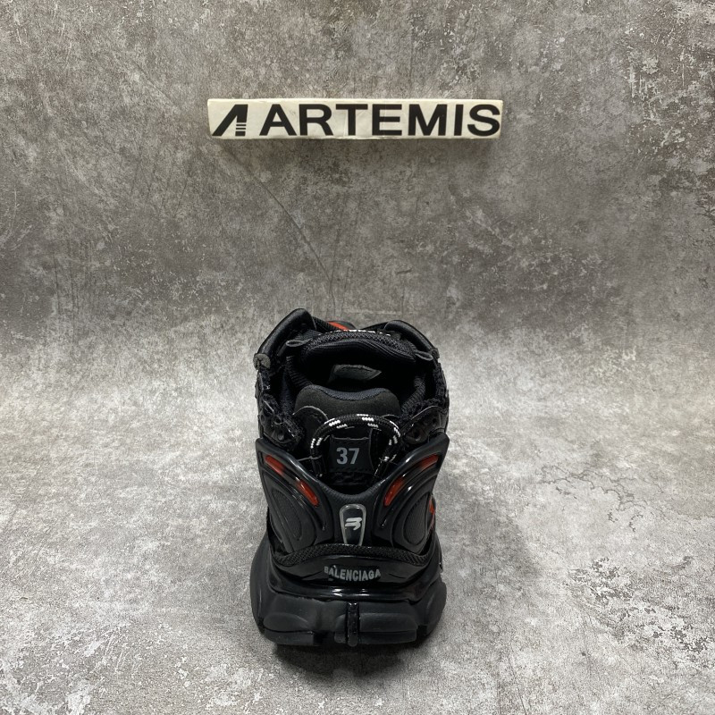 balenciga Gr*ffiti runner sneaker in black