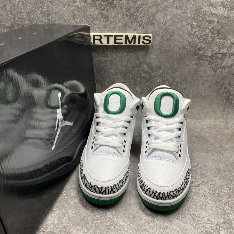 Air Jordan 3 Retro Oregon Ducks Pit Crew White