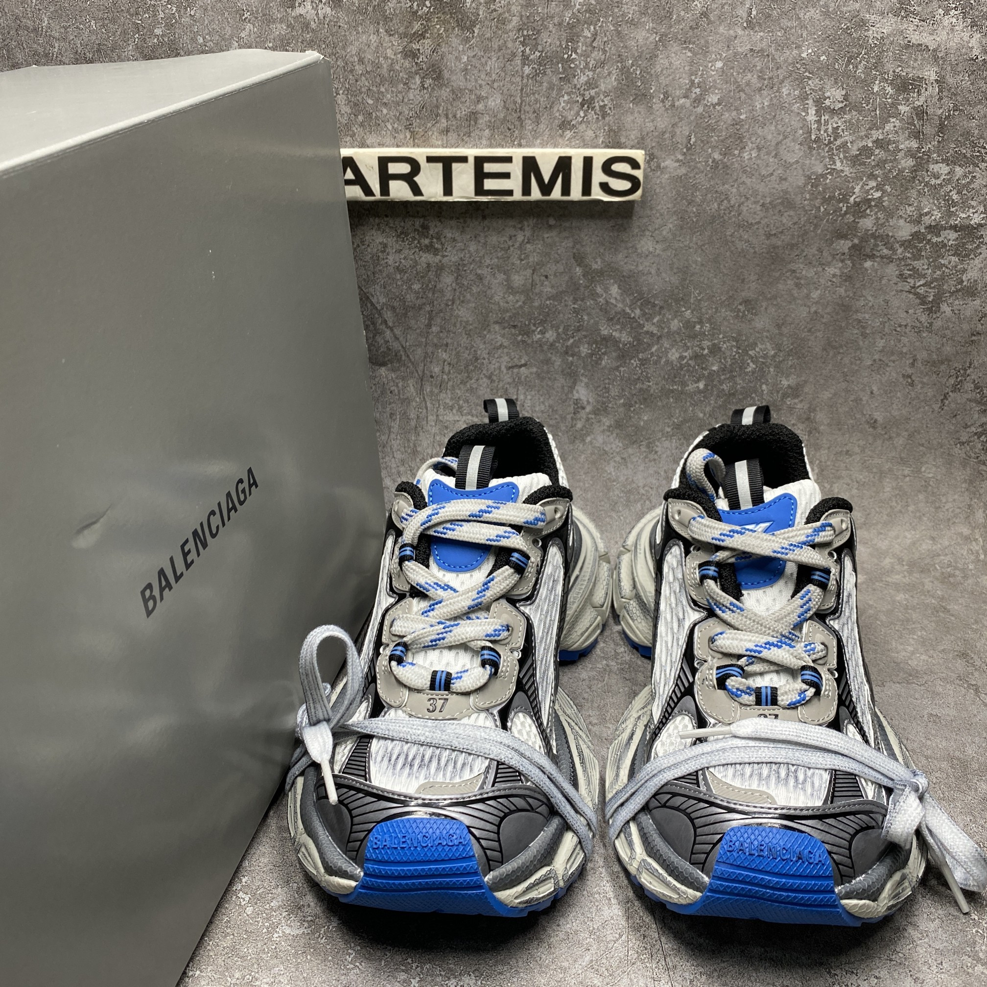 Balenciga 3XL Sneaker White Blue