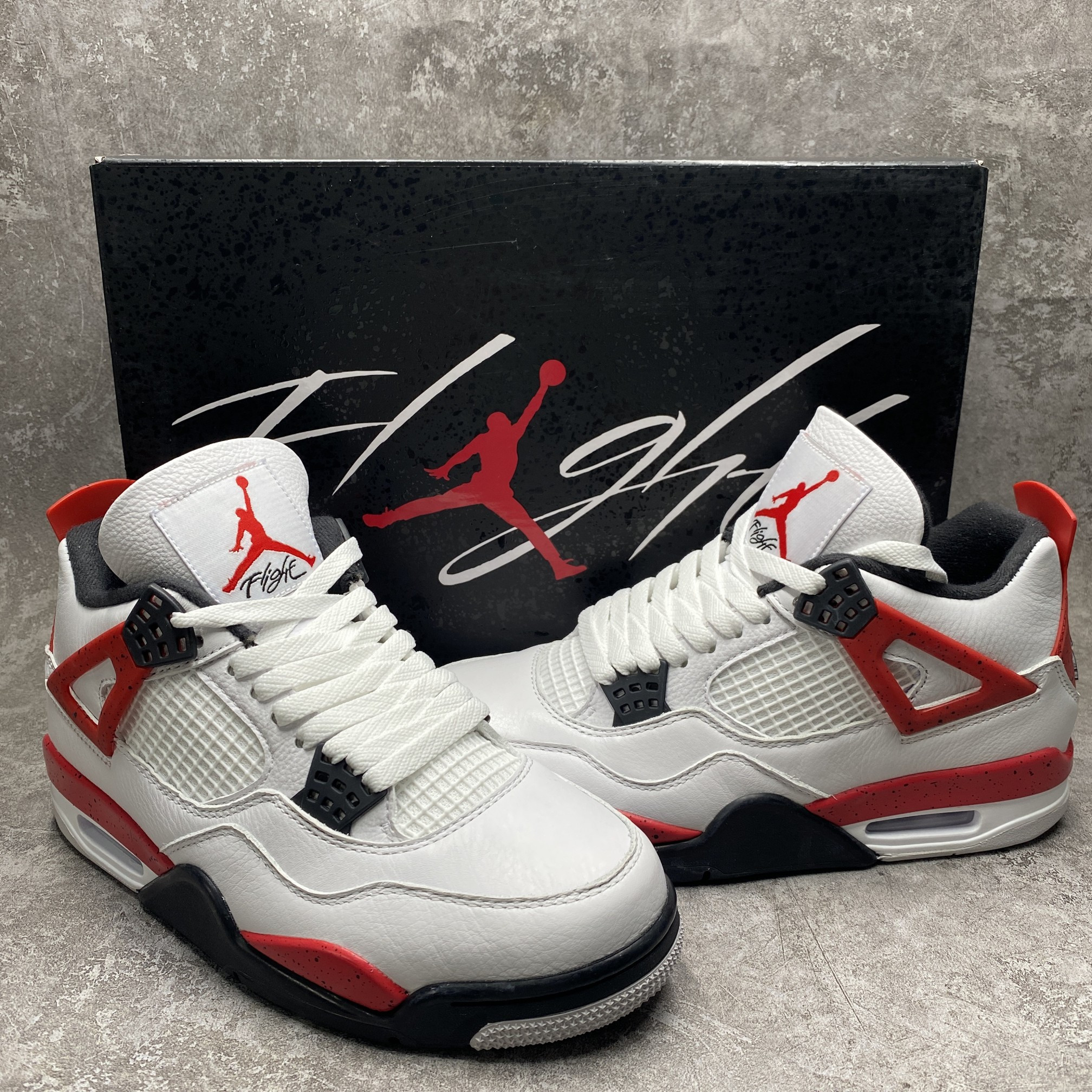 Air Jordan 4 Red Cement