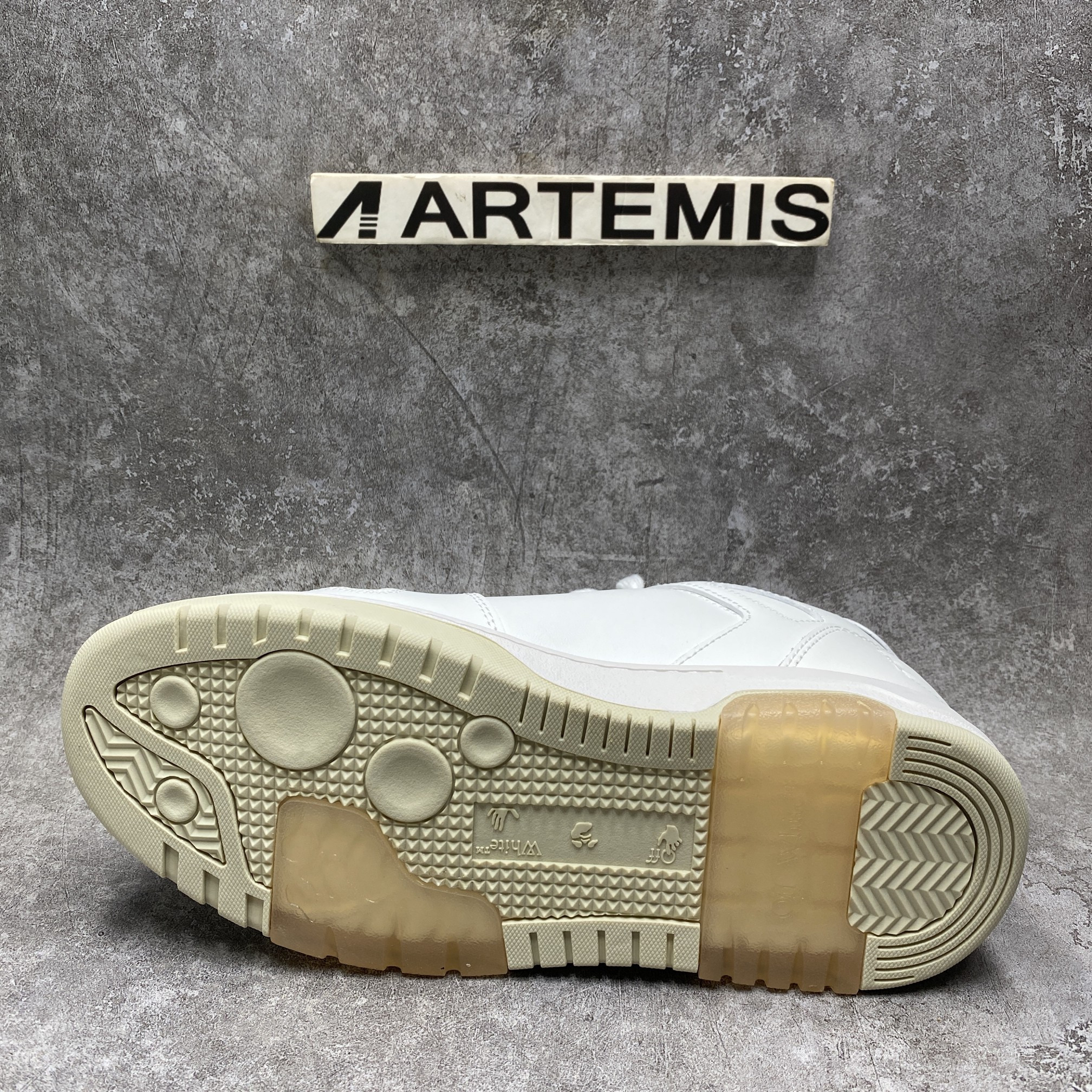 OFF-WHITE Out Of Office Leisure Sneakers Black White