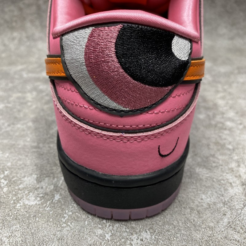 The Powerpuff Girls x Nike Dunk SB Low   PINK