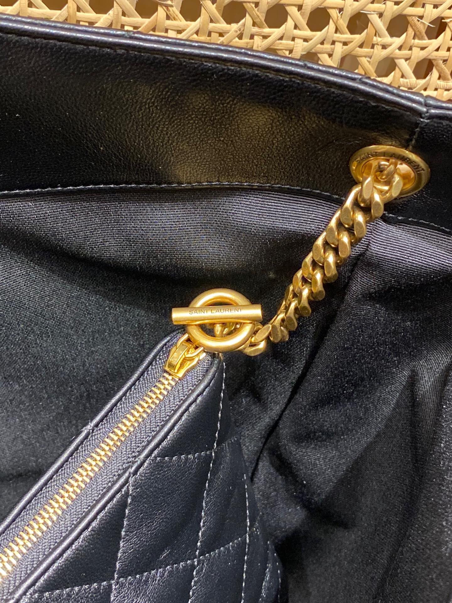 ICARE MAXI SHOPPING BAG IN QUILTED LAMBSKIN
