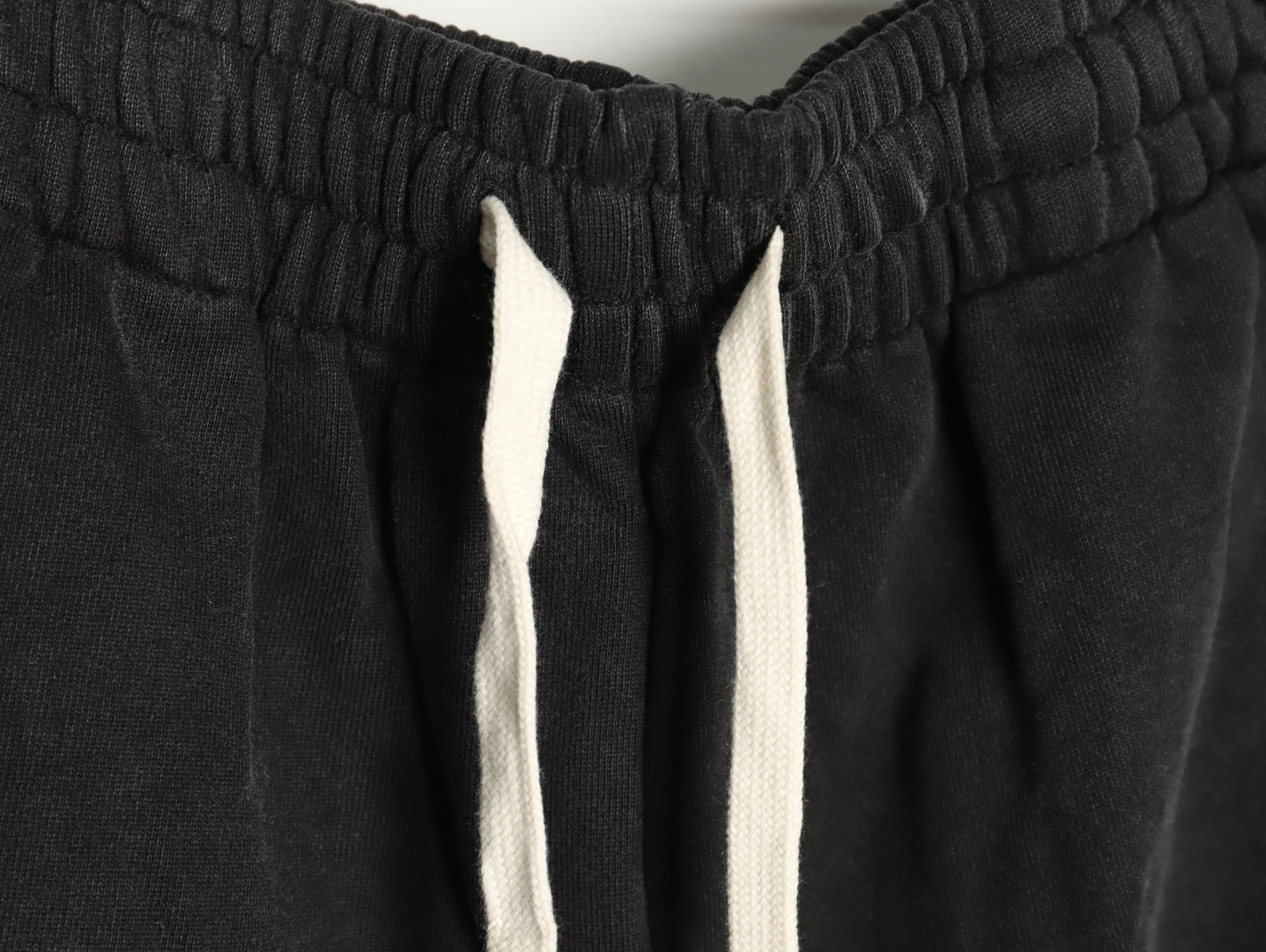 Ba*len*cia*ga shorts