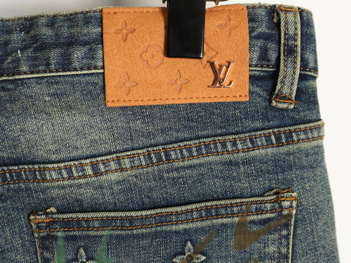 l0*is V*t0n 25ss jeans