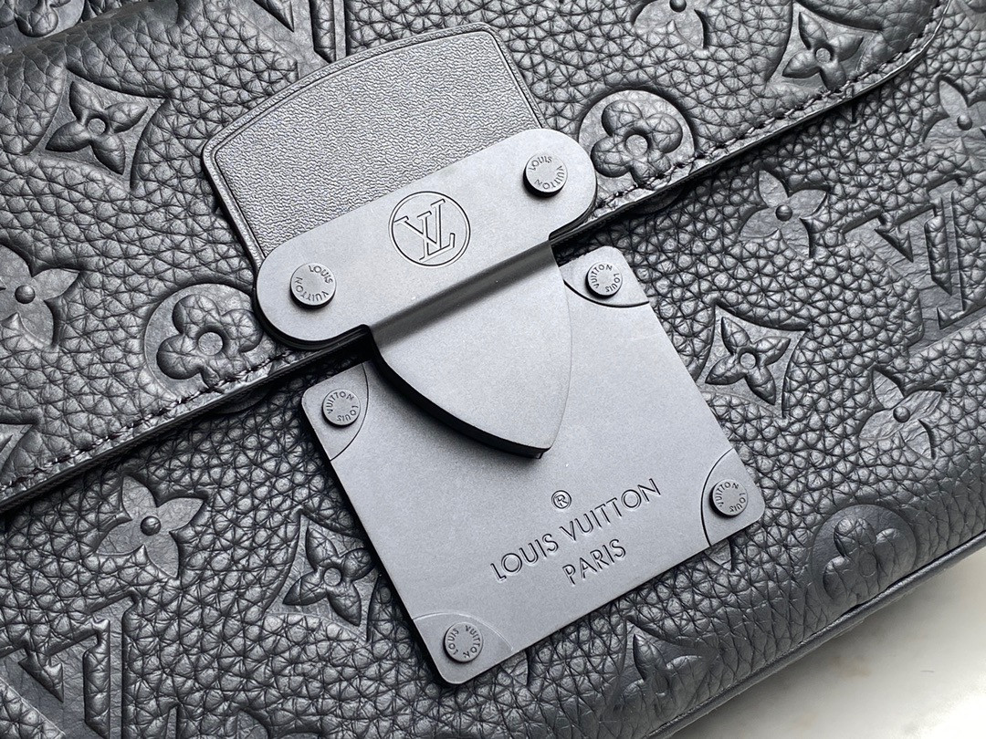 LV S LOCK MESSENGER M58489