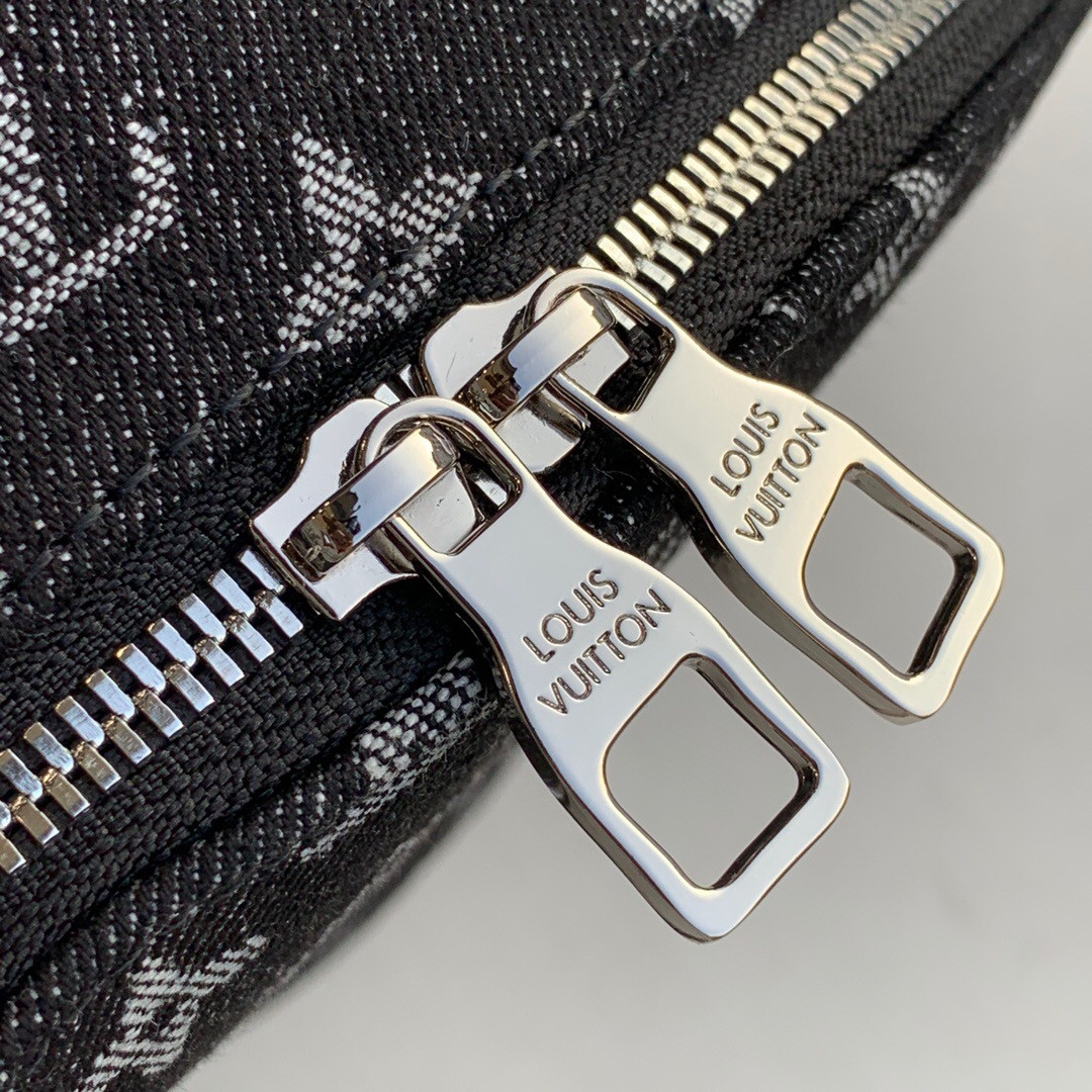 LV BACKPACK MULTIPOCKET M45973