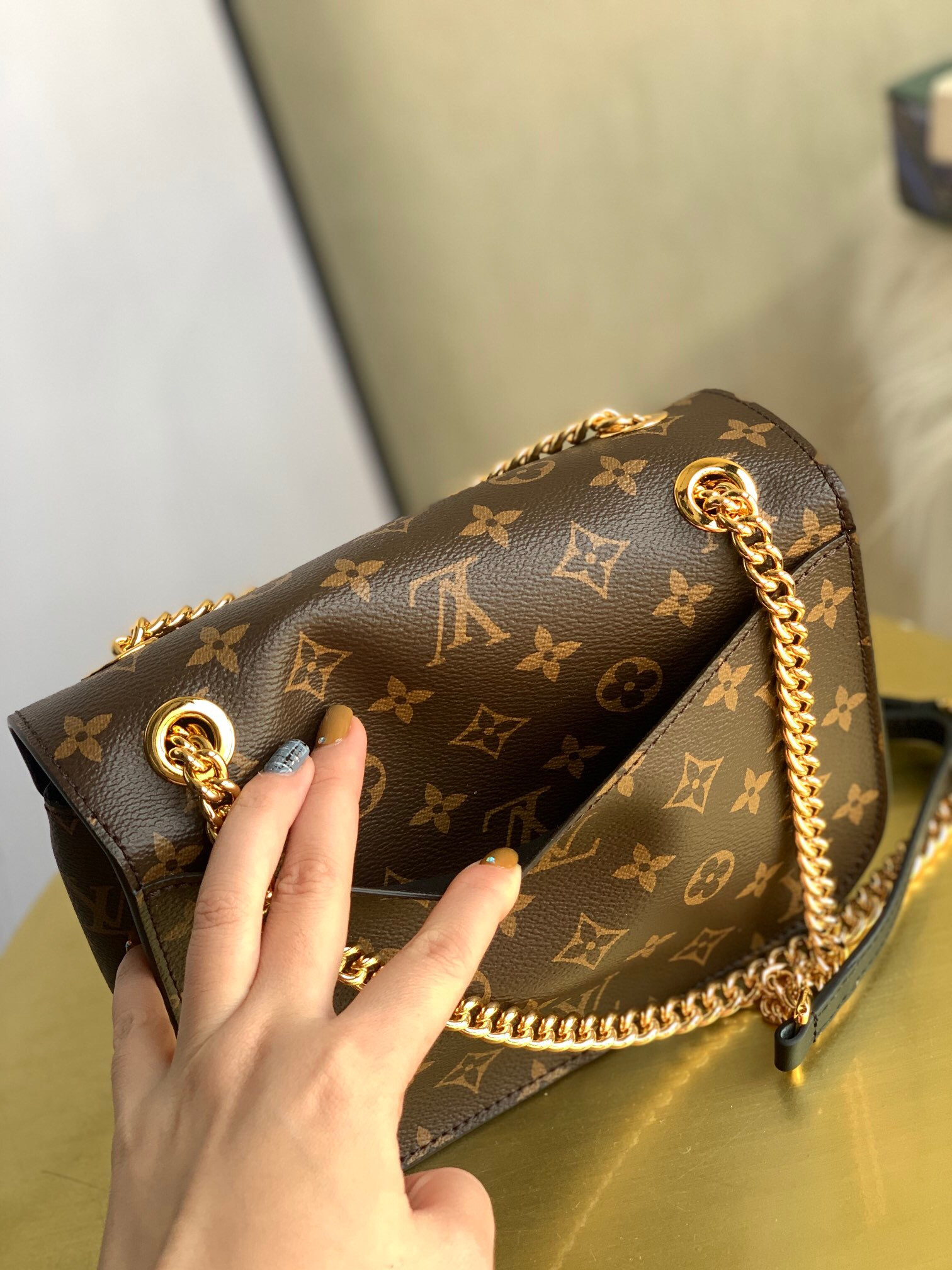 LV PASSY M45592