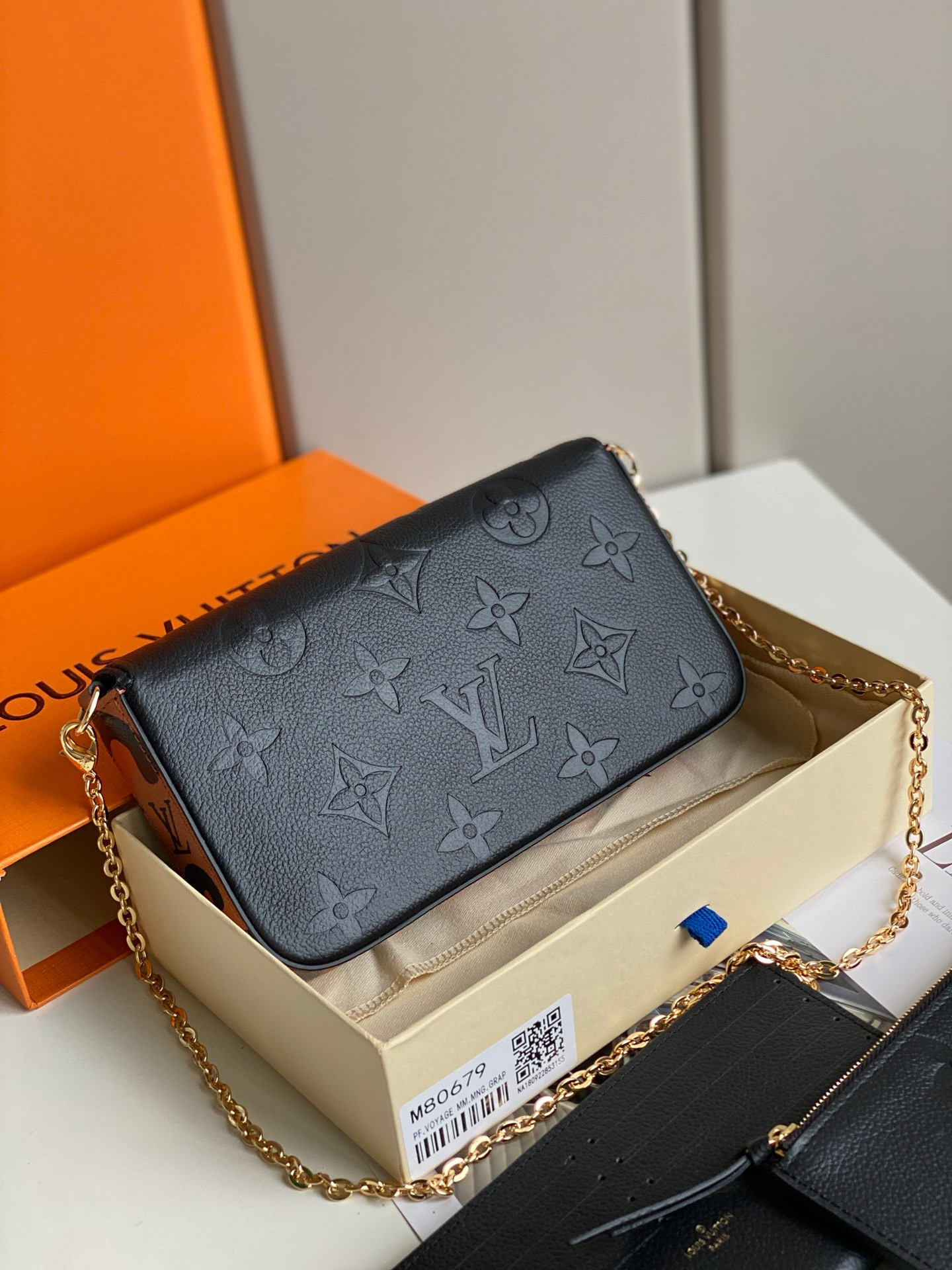 LV FELICIE POCHETTE M80679