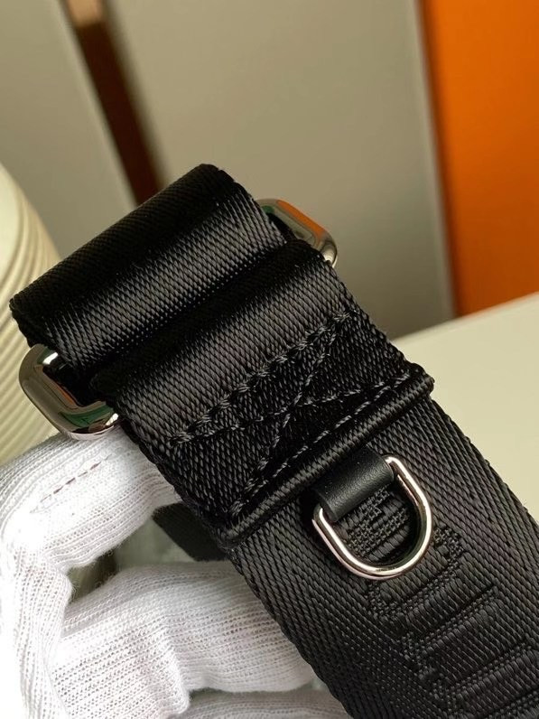 LV STUDIO MESSENGER N50014