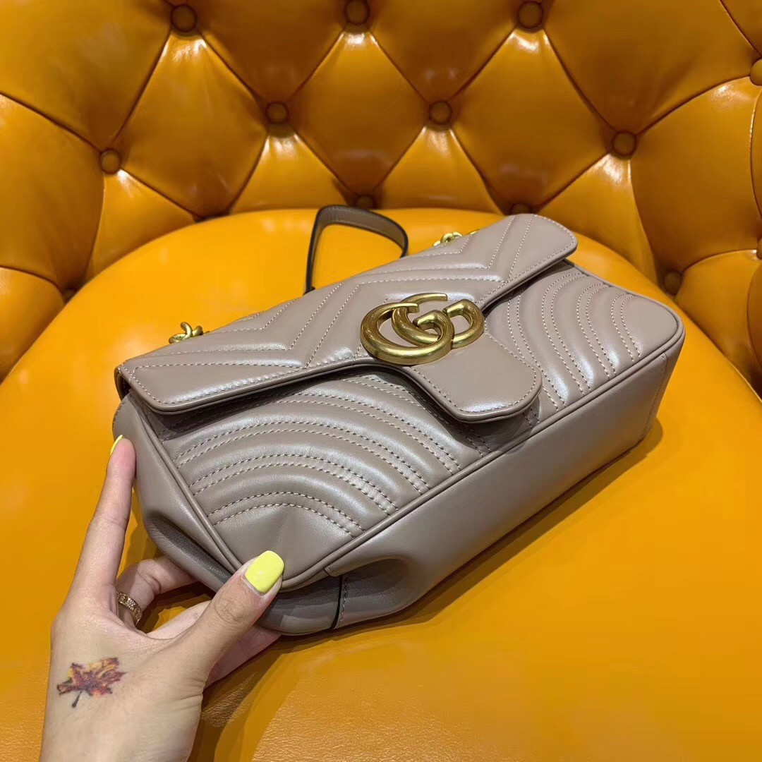 GG Marmont Shoulder Bag 26cm