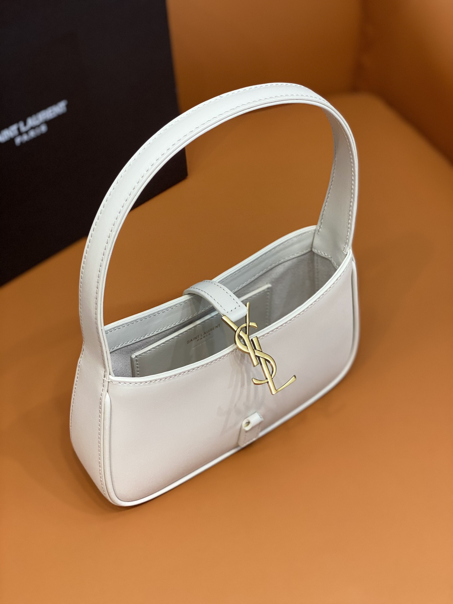 Y*L mini le 5 À 7 in smooth leather blanc vintage 19 x 11.5 x 4.5 cm