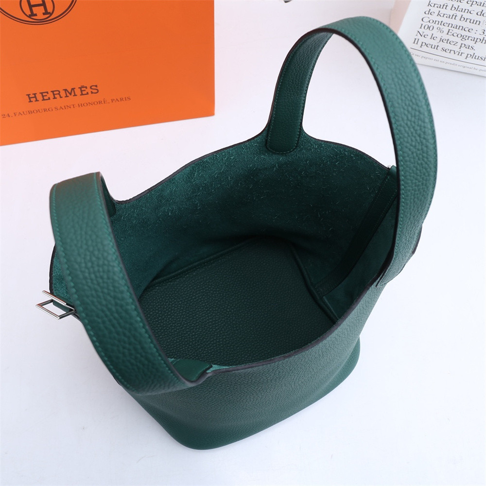 H**mes picotin 18cm peacock green without original box