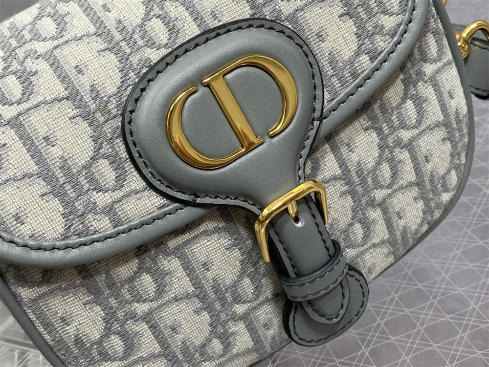 medium D*or bobby bag white D*or oblique jacquard