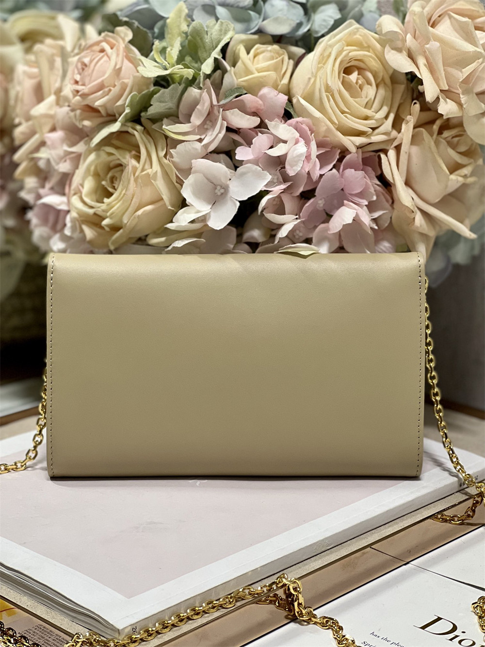 D*or bobby east-west pouch with chain latte smooth calfskin apricot