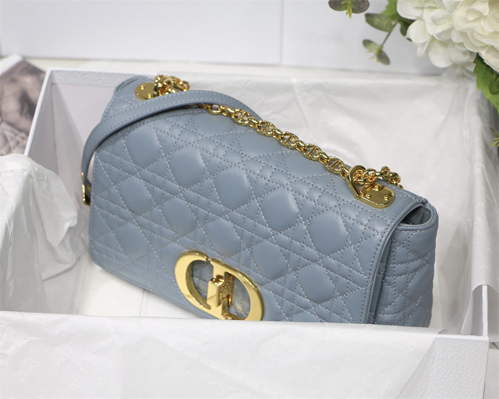 medium d*or caro bag cloud blue S*pple cannage calfskin 25.5 x 15.5 x 8 cm