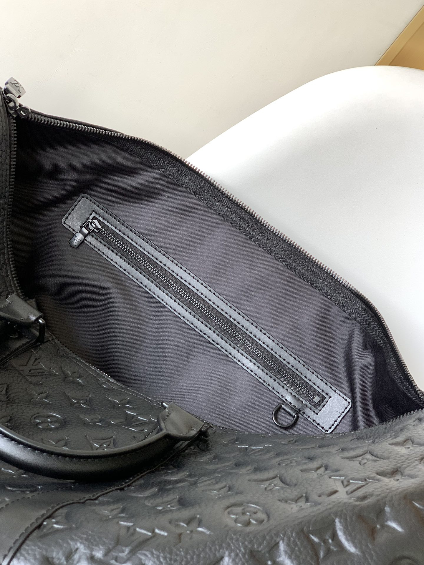 l0*is V*t0n keepall bandoulière 50 m59025