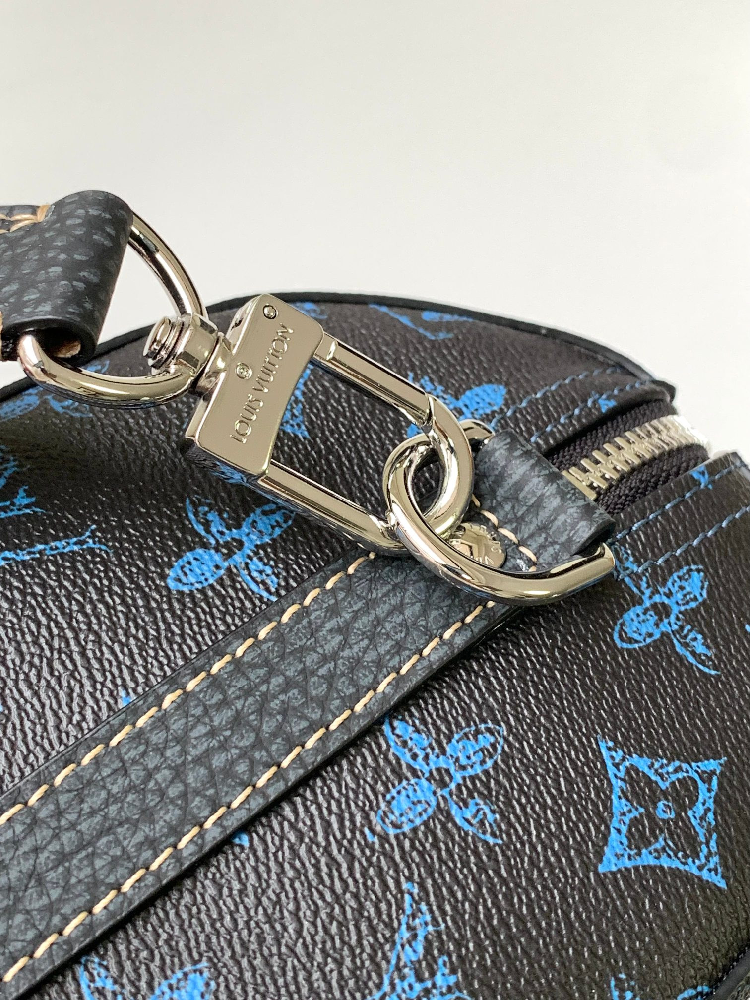 l0*is V*t0n keepall bandoulière 25 m46339 9.8 x 5.9 x 4.3 inches